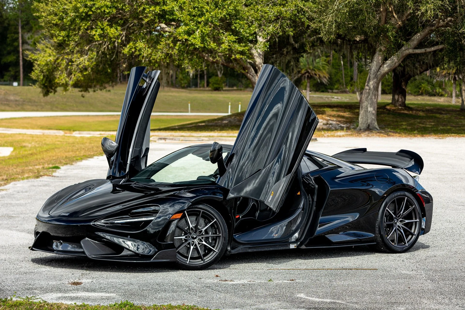 mph000_3770341679_Used_2022_Mc_Laren_765_LT_Spider_XP_8d144b5a87