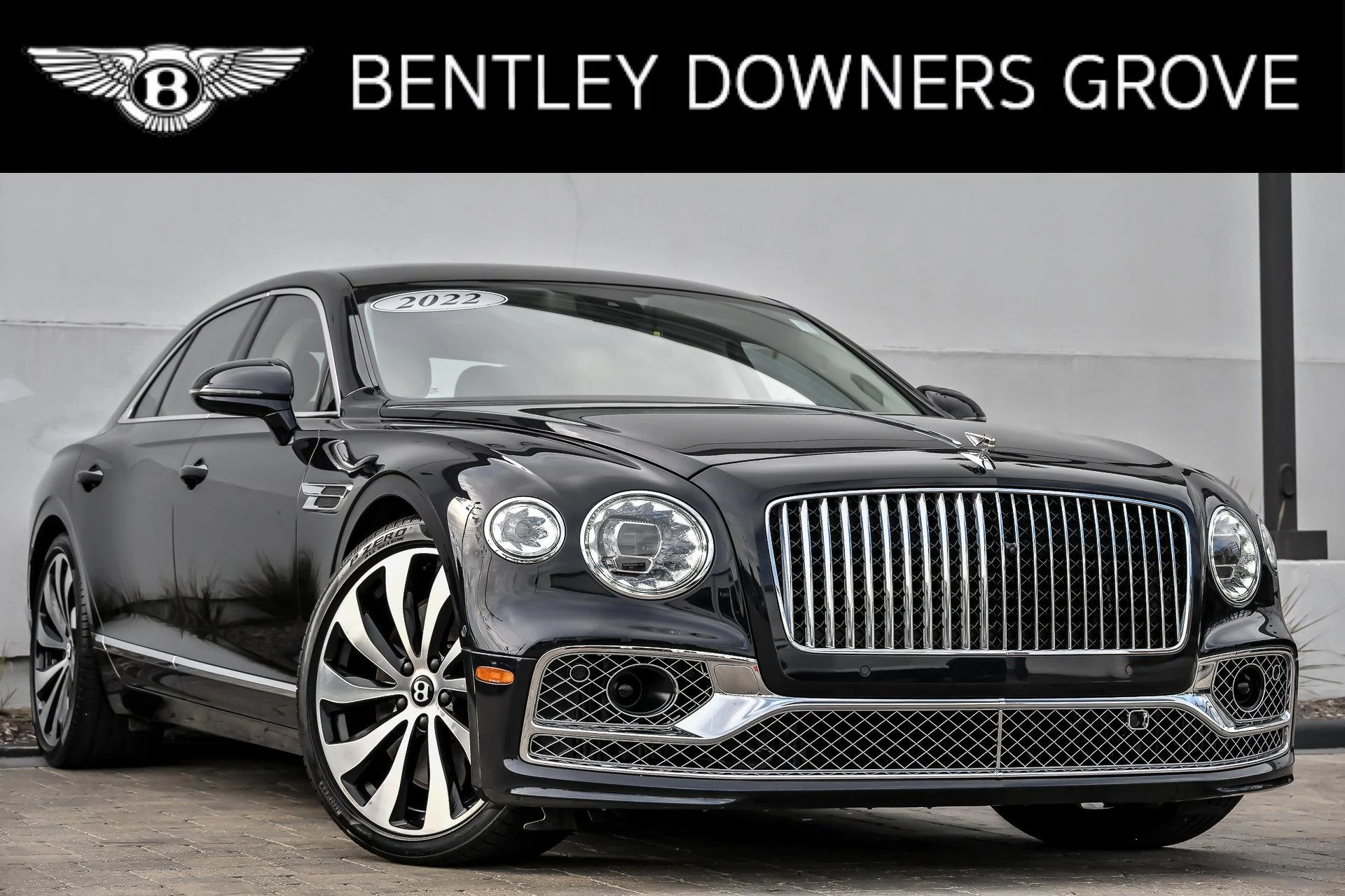 mph000_3780068828_Used_2022_Bentley_Flying_Spur_W12_1761810929_bd24ff5ba1