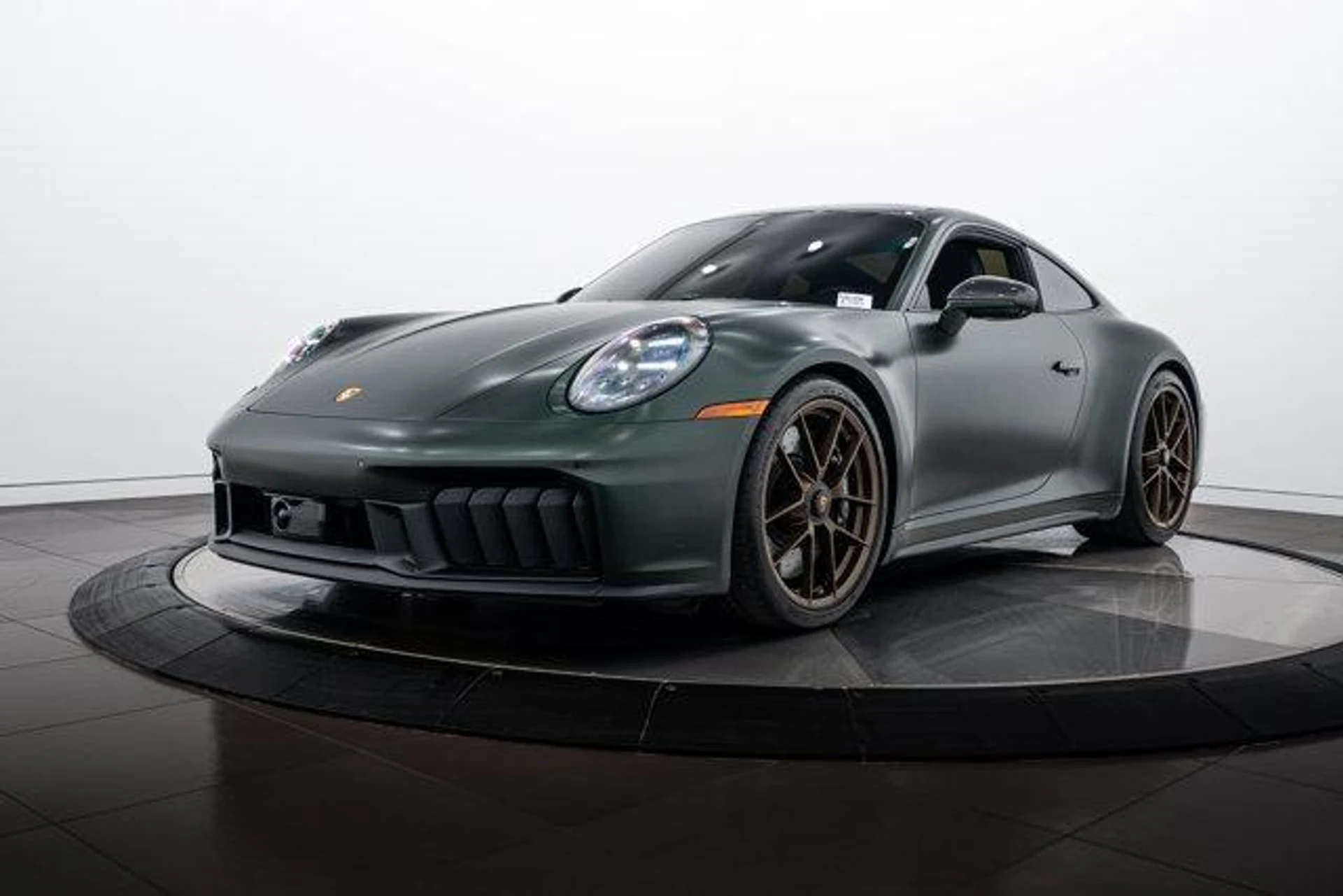 mph000_3808885780_z3_Za1_Eg0_Jf_Bhu_P5dq_Jdt_TU_Vu_O8g_5c142a240b