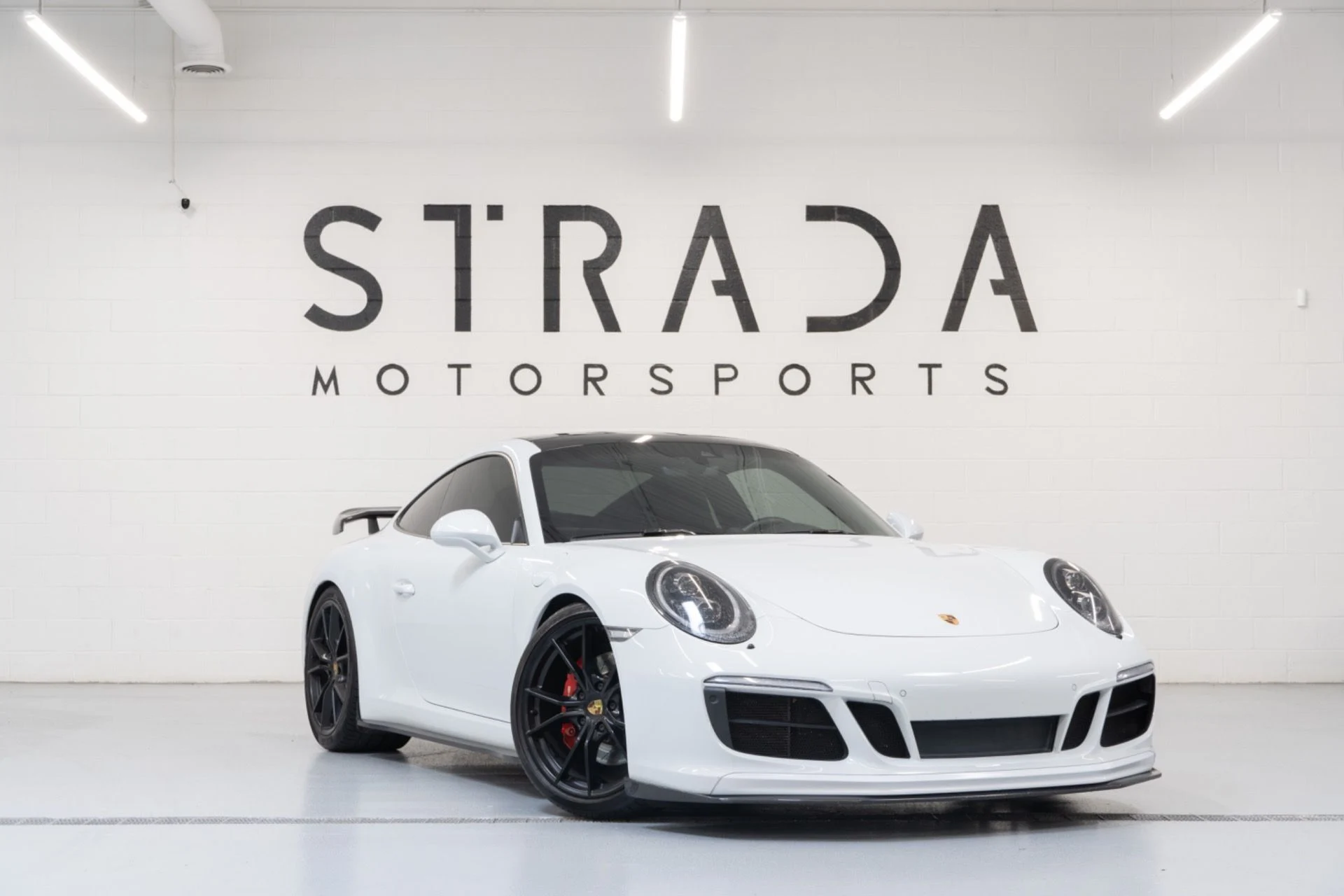 mph000_3809675070_Used_2017_Porsche_911_Carrera_S_1758055661_3732967d36