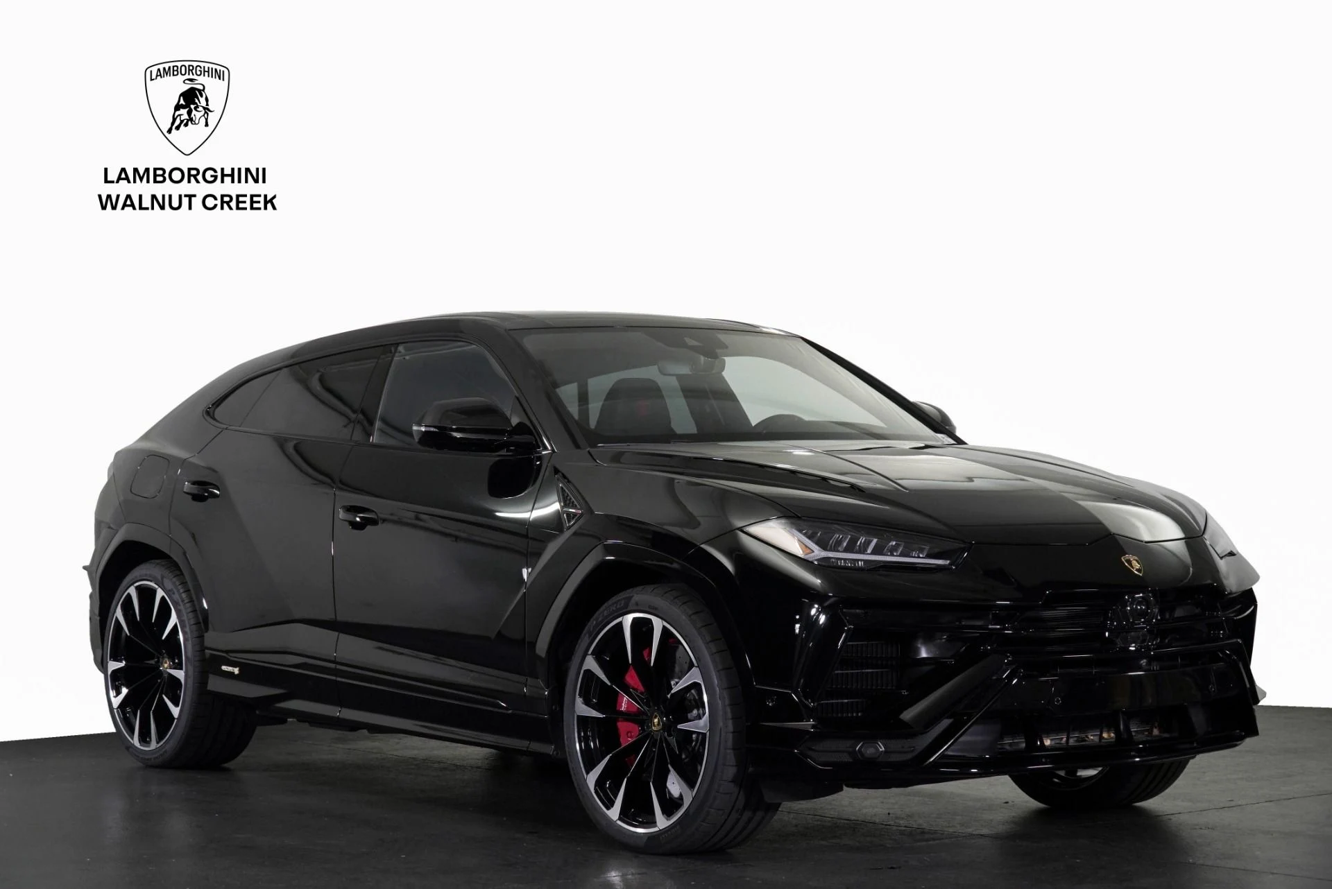 mph000_3831433056_Used_2024_Lamborghini_Urus_S_1775152793_6abf674bcb