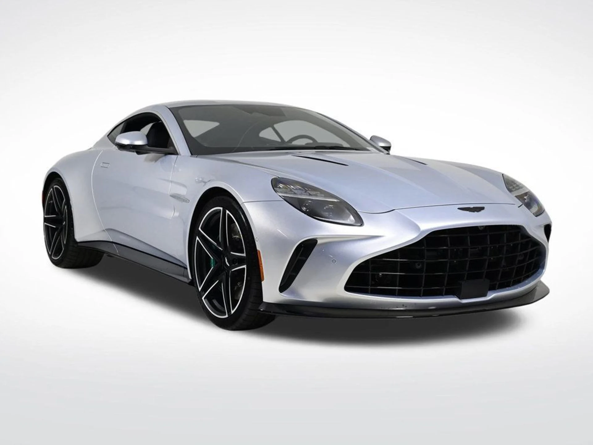 mph000_3842735060_new_2026_aston_martin_vantage_11350_22933647_1_1024_b65247e790