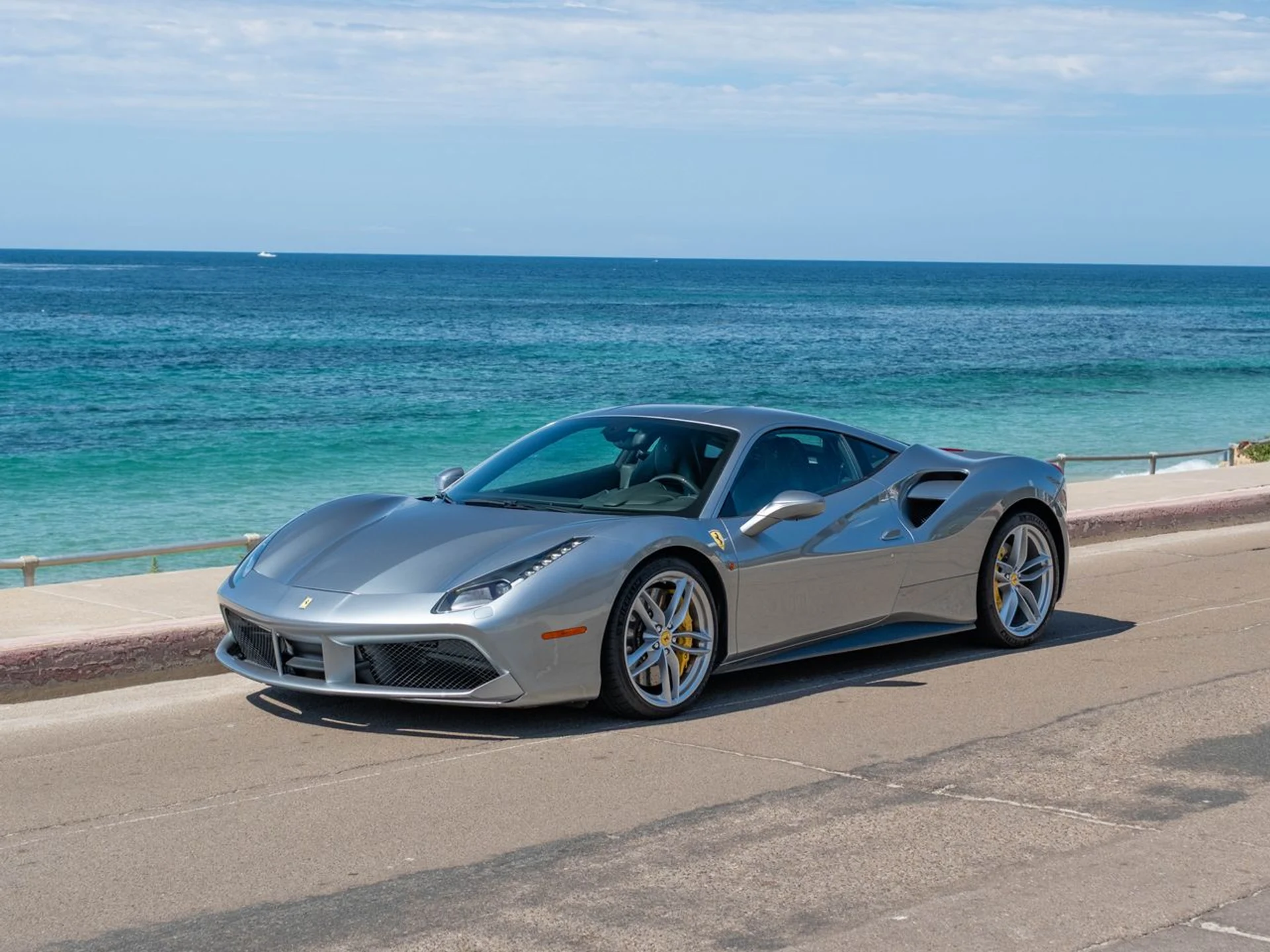 mph000_384286724_8a77f6c5eeb329e4eea2ebc8cdccd6a2x_67dd715c39