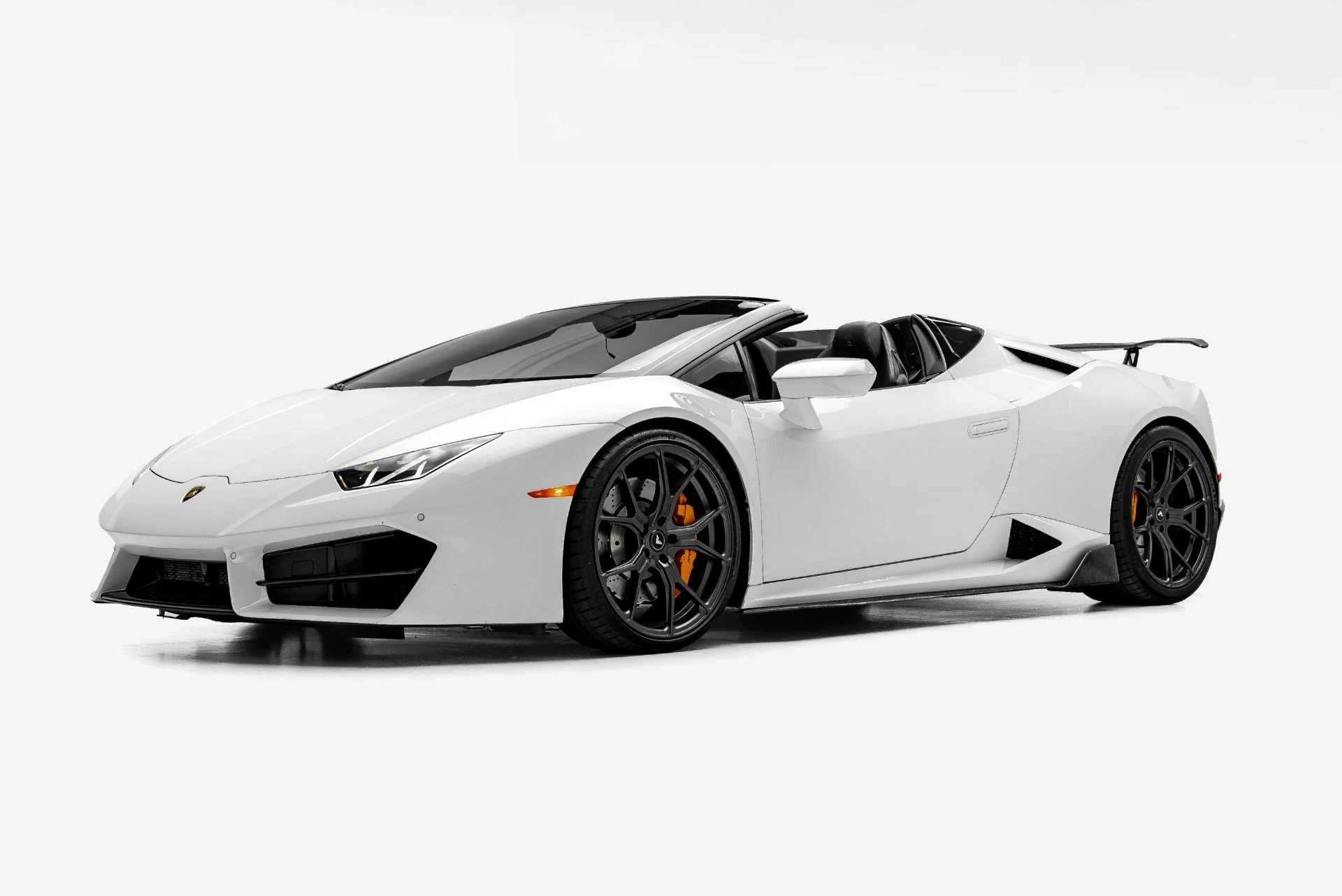 mph000_3892160221_Used_2017_Lamborghini_Huracan_LP_580_2_Spyder_1787204794_eea15fe104