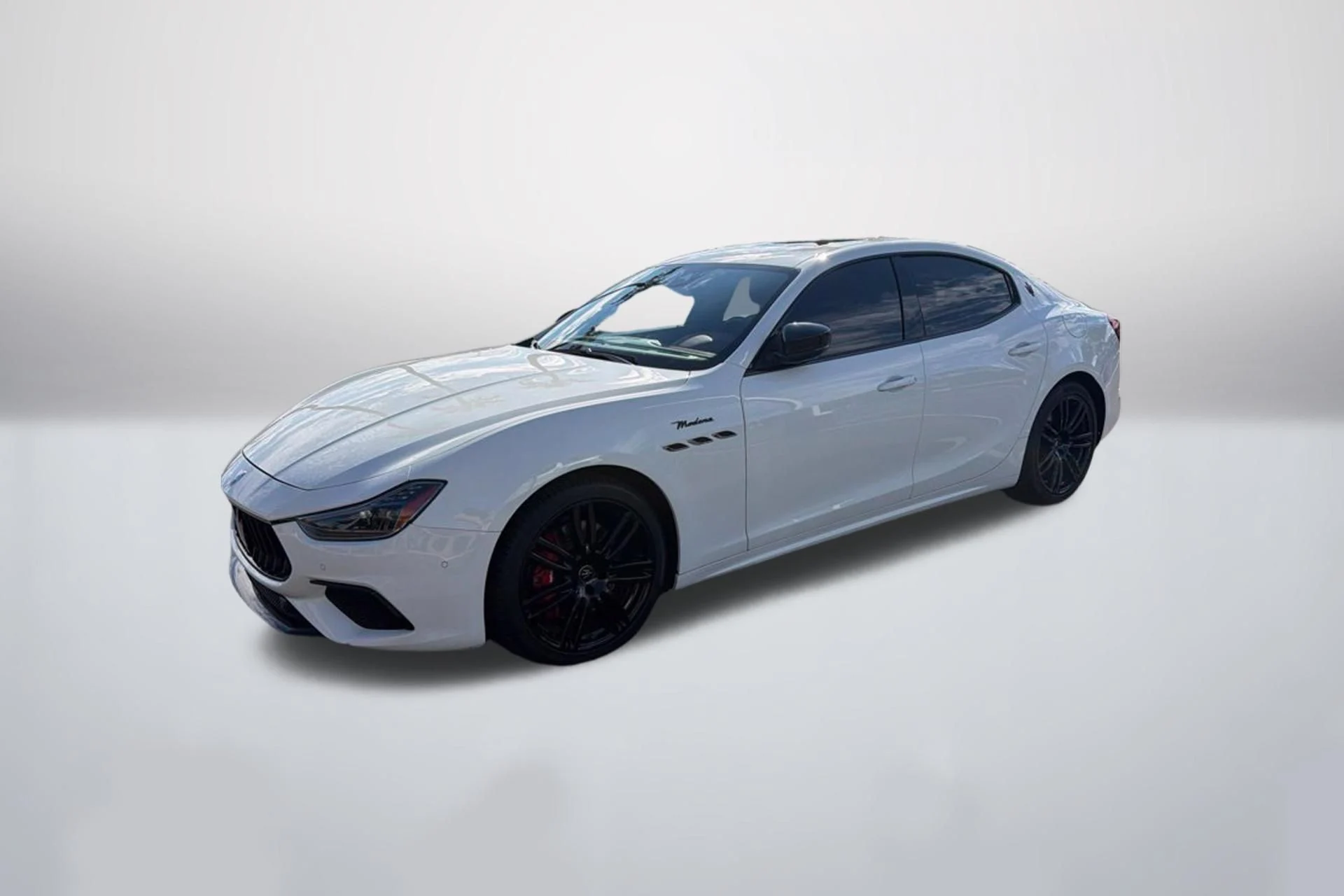 mph000_3896757020_Used_2023_Maserati_Ghibli_Modena_1792670615_7fb63eb14c