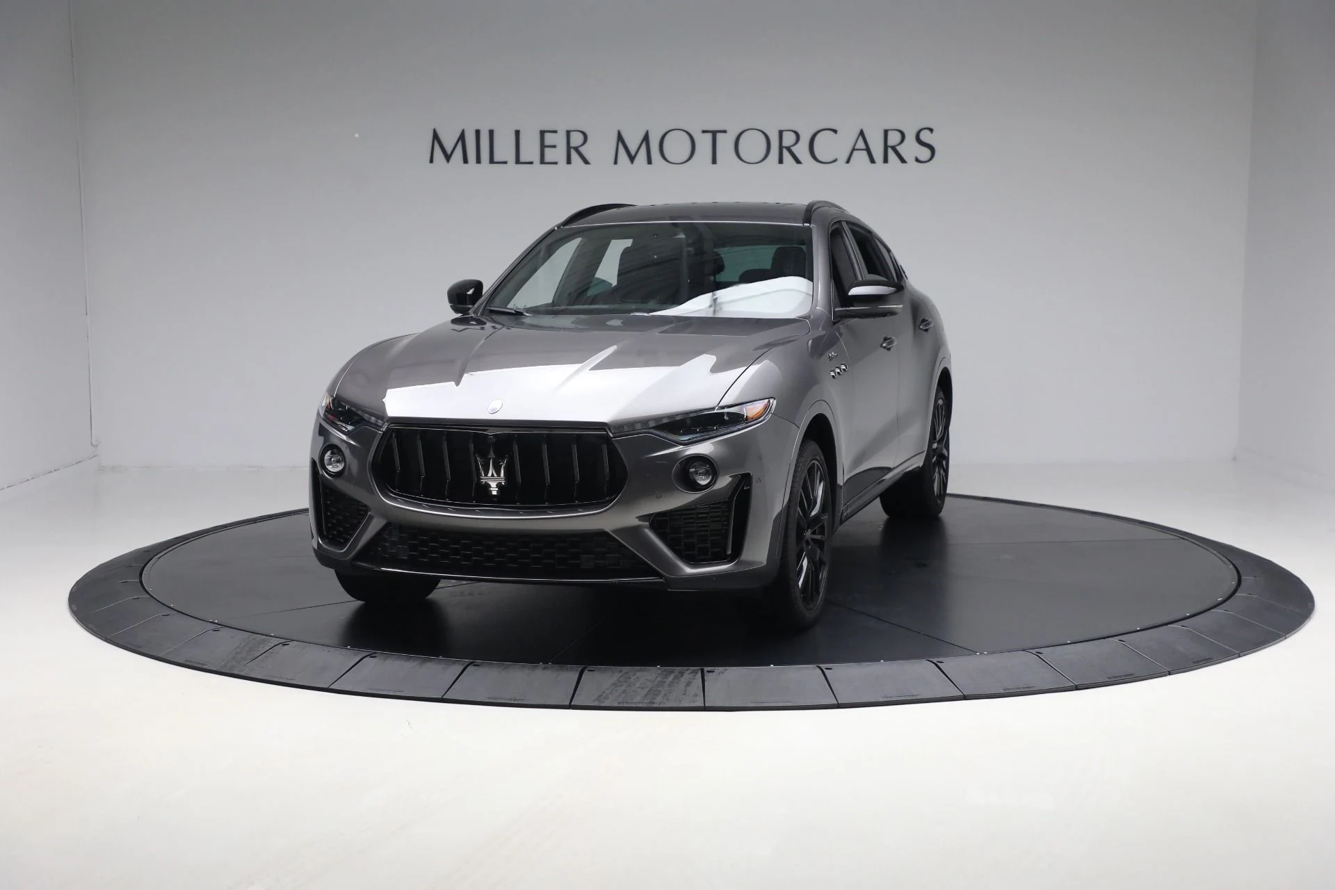 mph000_3921210788_Used_2022_Maserati_Levante_Modena_f3d6b340f3