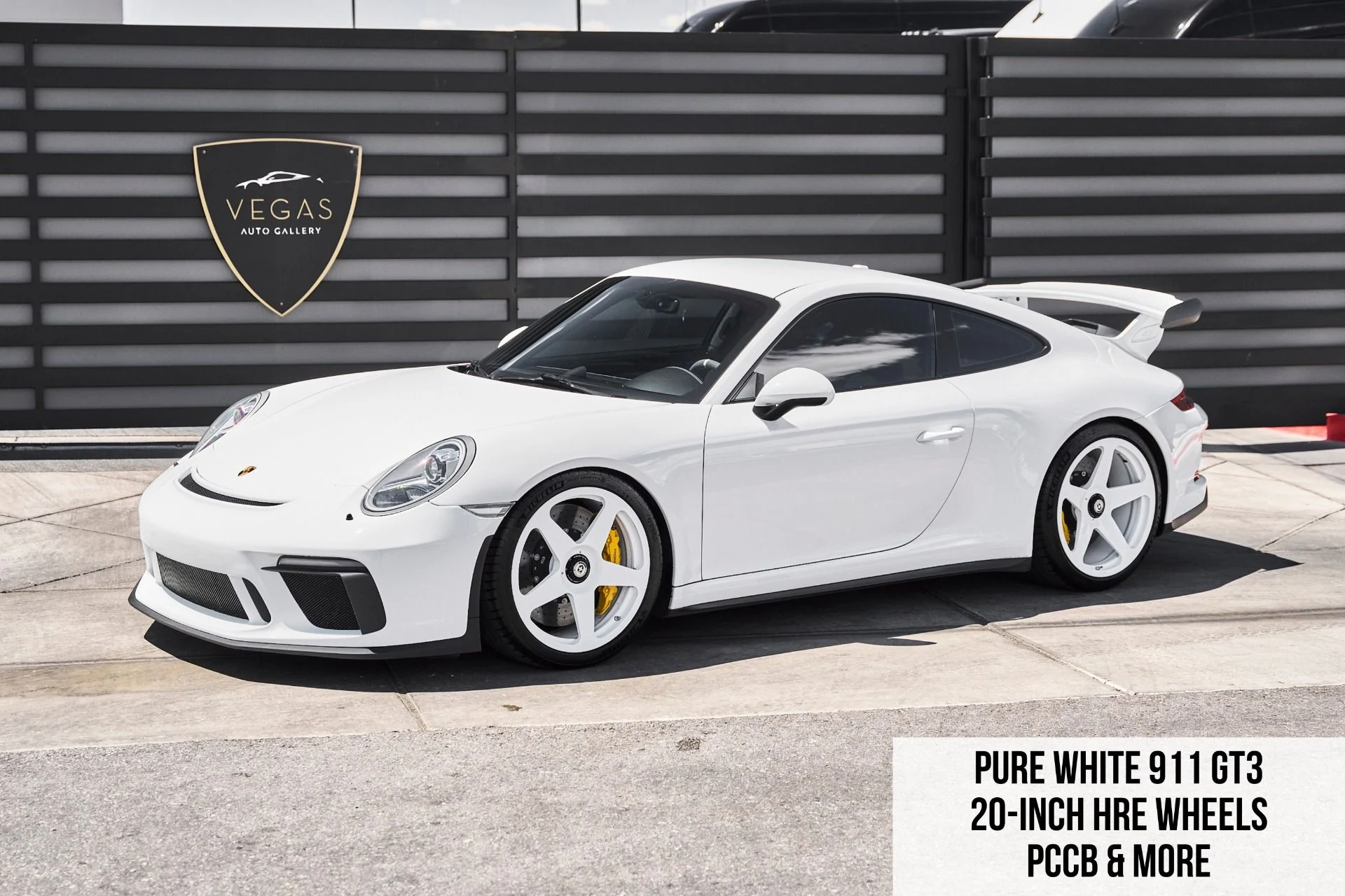 mph000_3938325778_Used_2018_Porsche_911_GT_3_1777749521_ef295dbc75