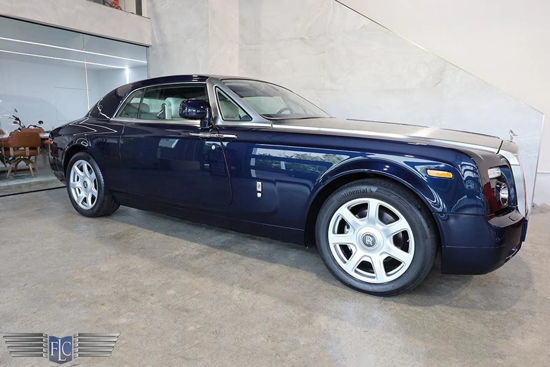 mph000_3941439677_used_2010_rolls_royce_phantom_coupe_2drcoupe_9689_23032894_1_1024_d822c6f7d5