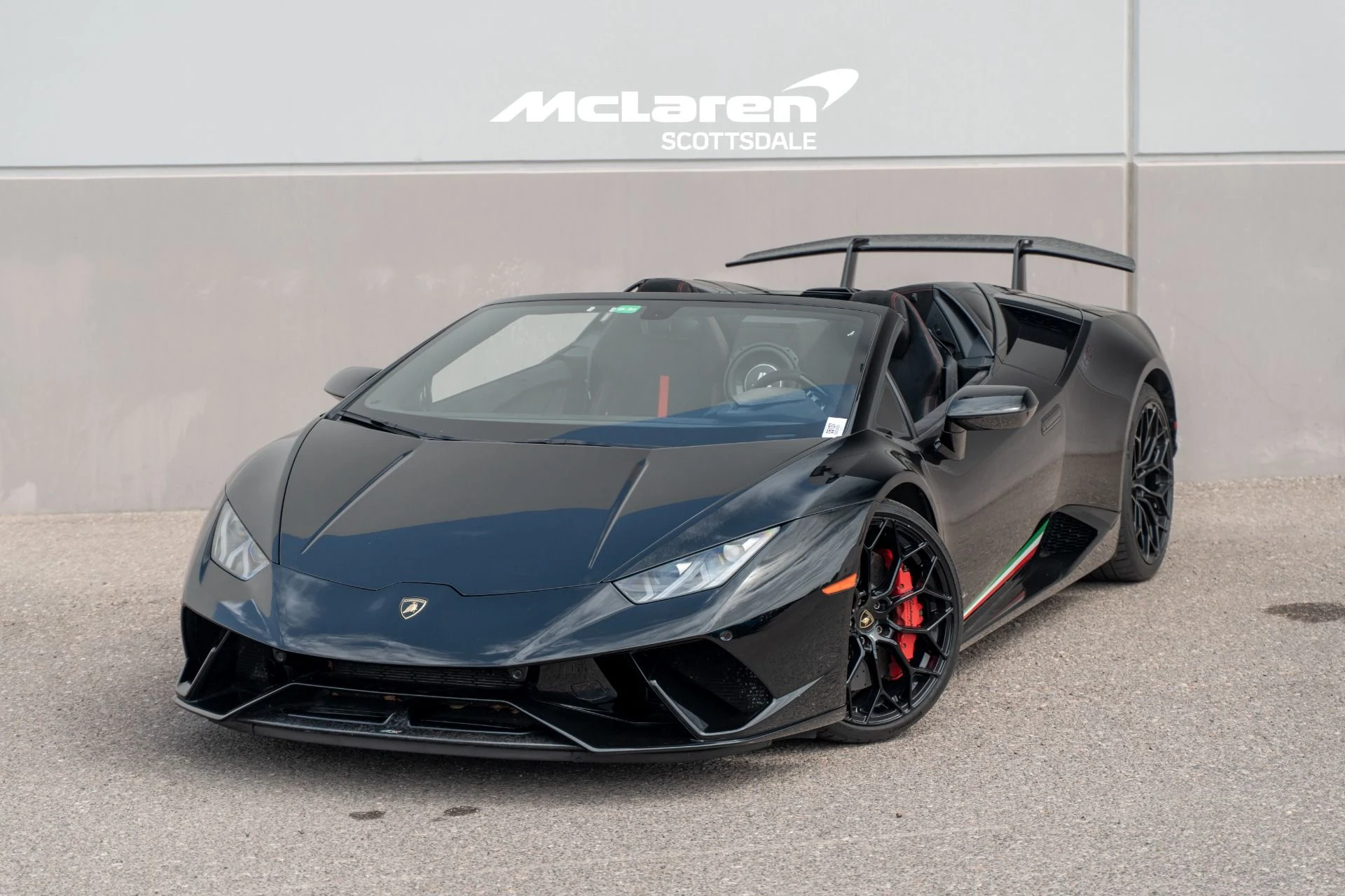 mph000_3959887889_Used_2019_LAMBORGHINI_HURACAN_LP_640_4_Performante_Spyder_1786126801_974901ec7f