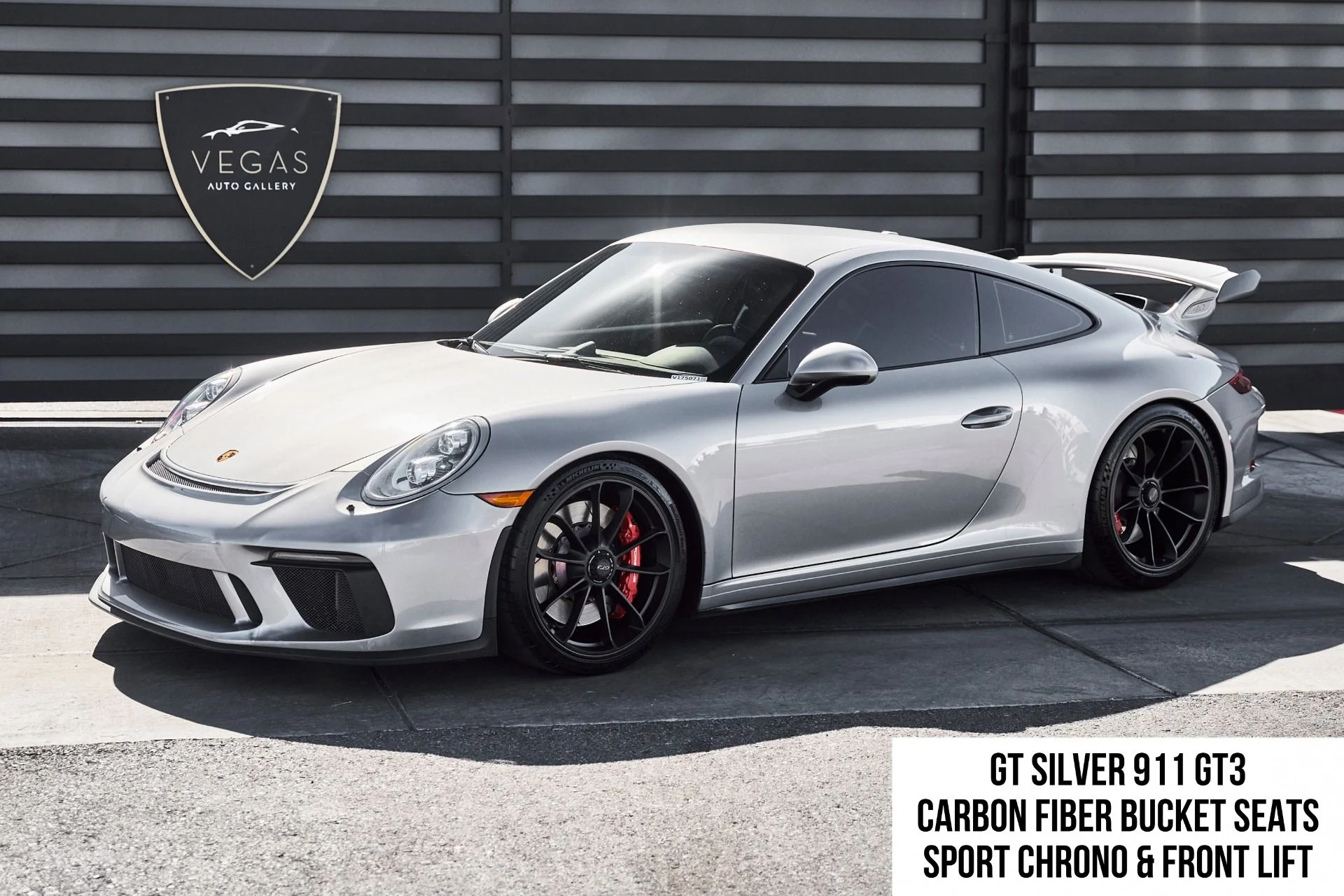 mph000_3969021731_Used_2018_Porsche_911_GT_3_1778891382_d6d4634b13