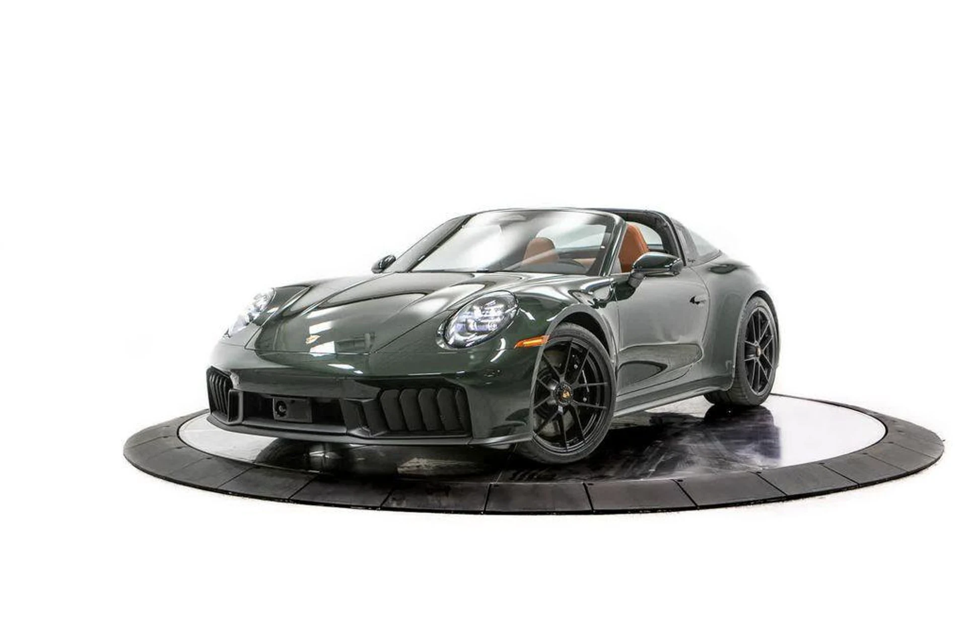 mph000_3974283698_v9_Pfwc_Cngsq_CN_Rtc_BY_3_U_Ru_X_Mlw_22402e7b9e