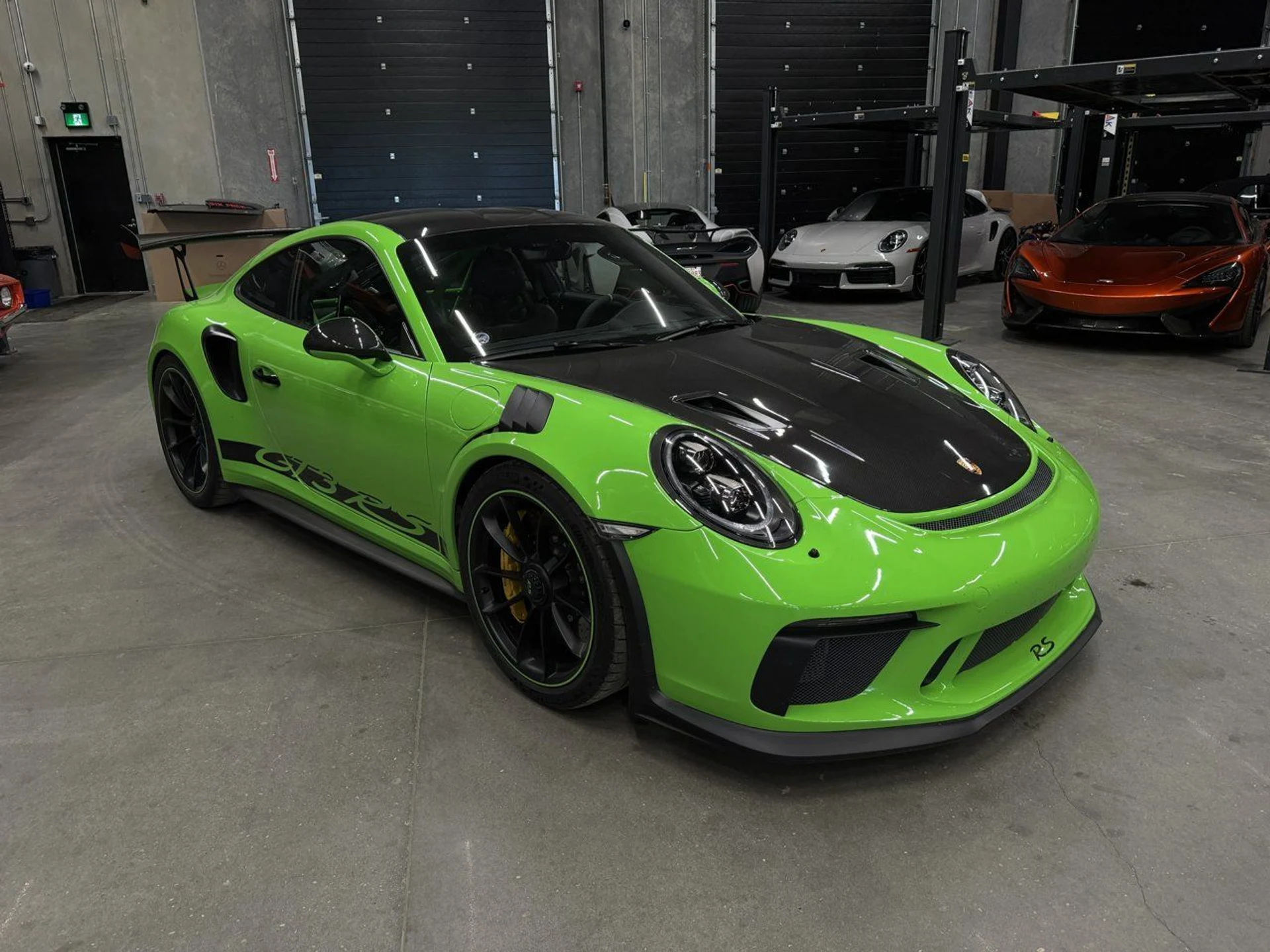 mph000_3975149547_porsche_911_2019_b8d03f5780