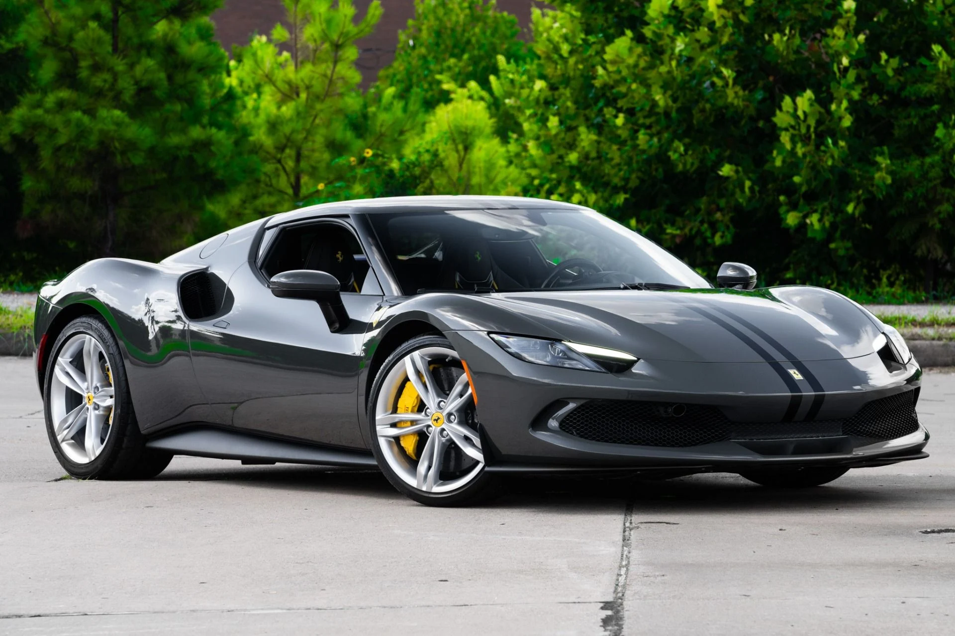 mph000_3984544462_Used_2024_Ferrari_296_GTB_1754599381_064381264d