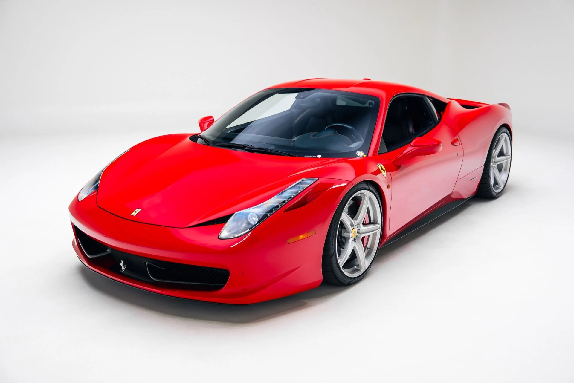 mph000_3989487025_Used_2010_Ferrari_458_Italia_1766090556_7055f3b885