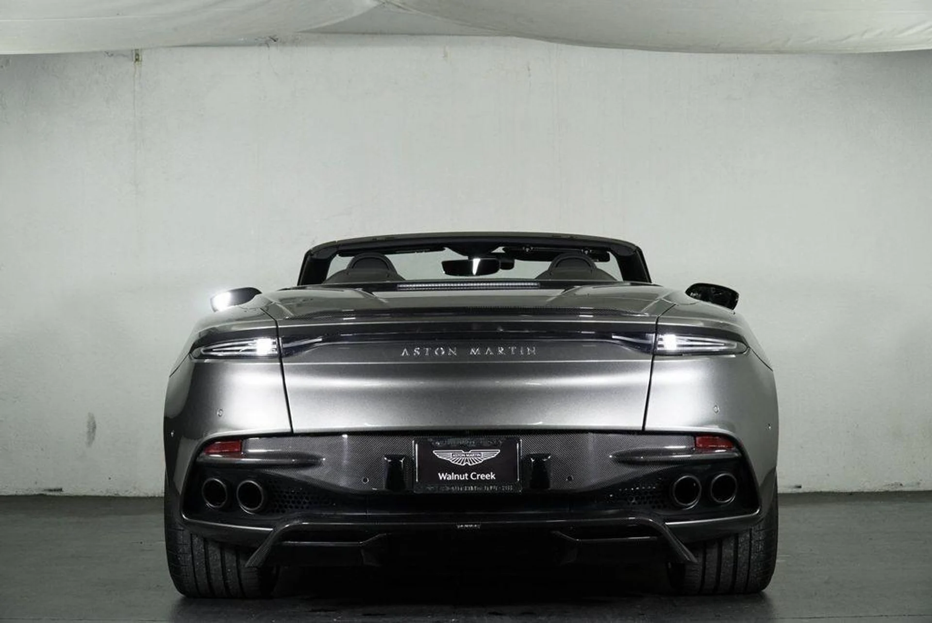 mph000_4003998169_1y_G_Sai_P23_KCTHC_Xd_Dq_Usv_Qx_VU_80_e891ee3487