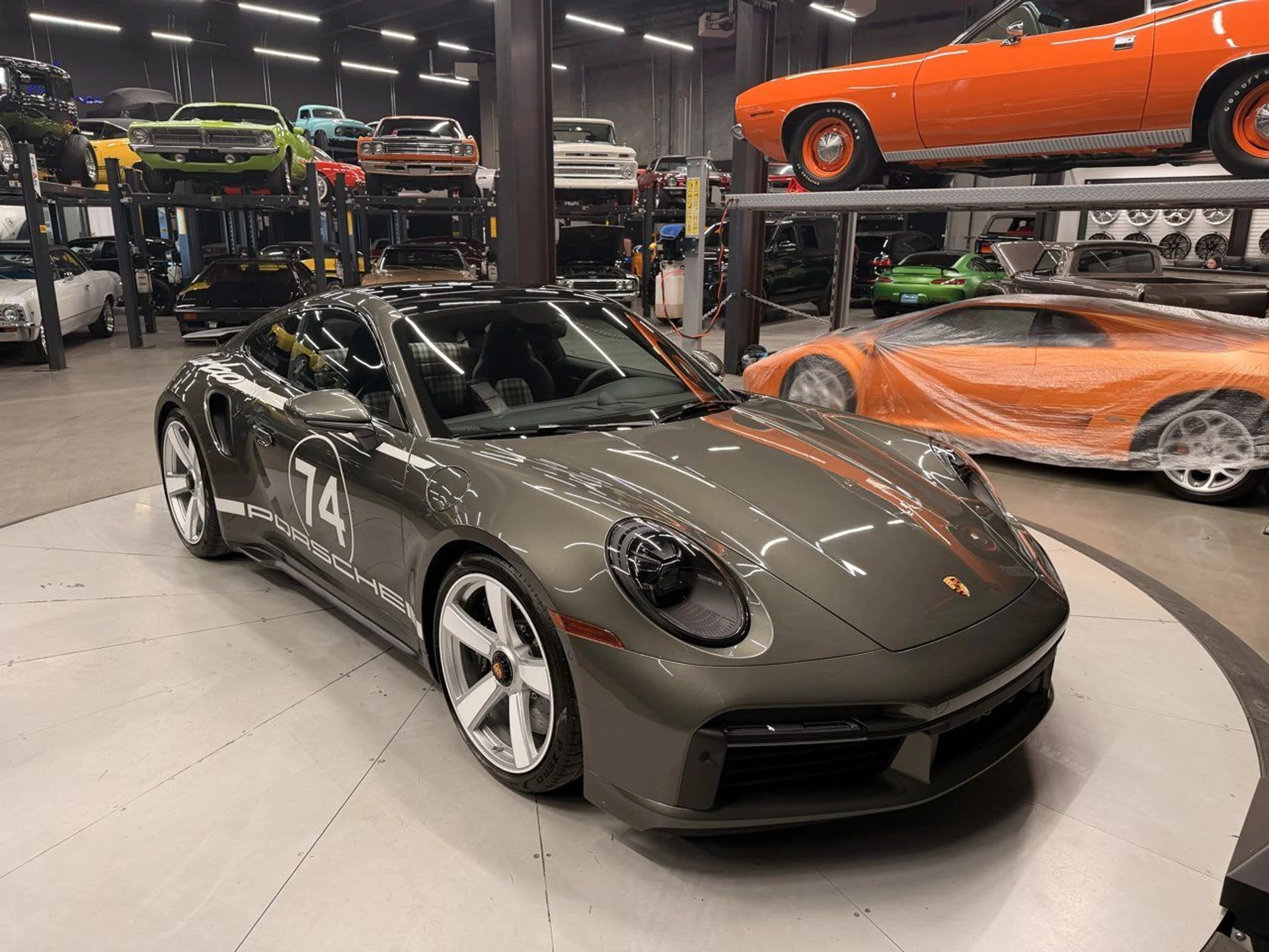 mph000_4025138032_porsche_911_2025_579baa563f