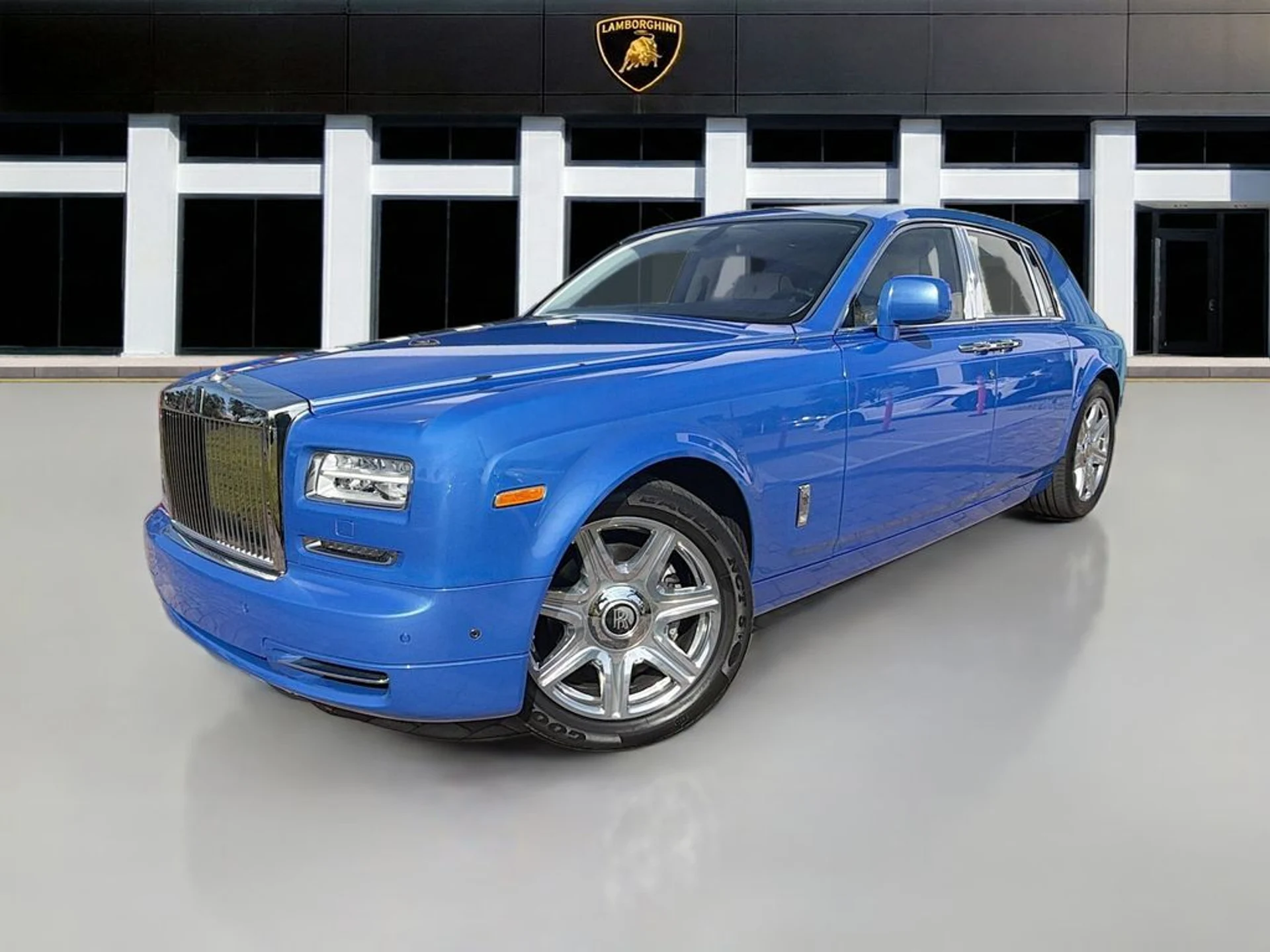 mph000_402884249_1fc294ec99960a91f8566e671a6d2a74x_0edd9a873a