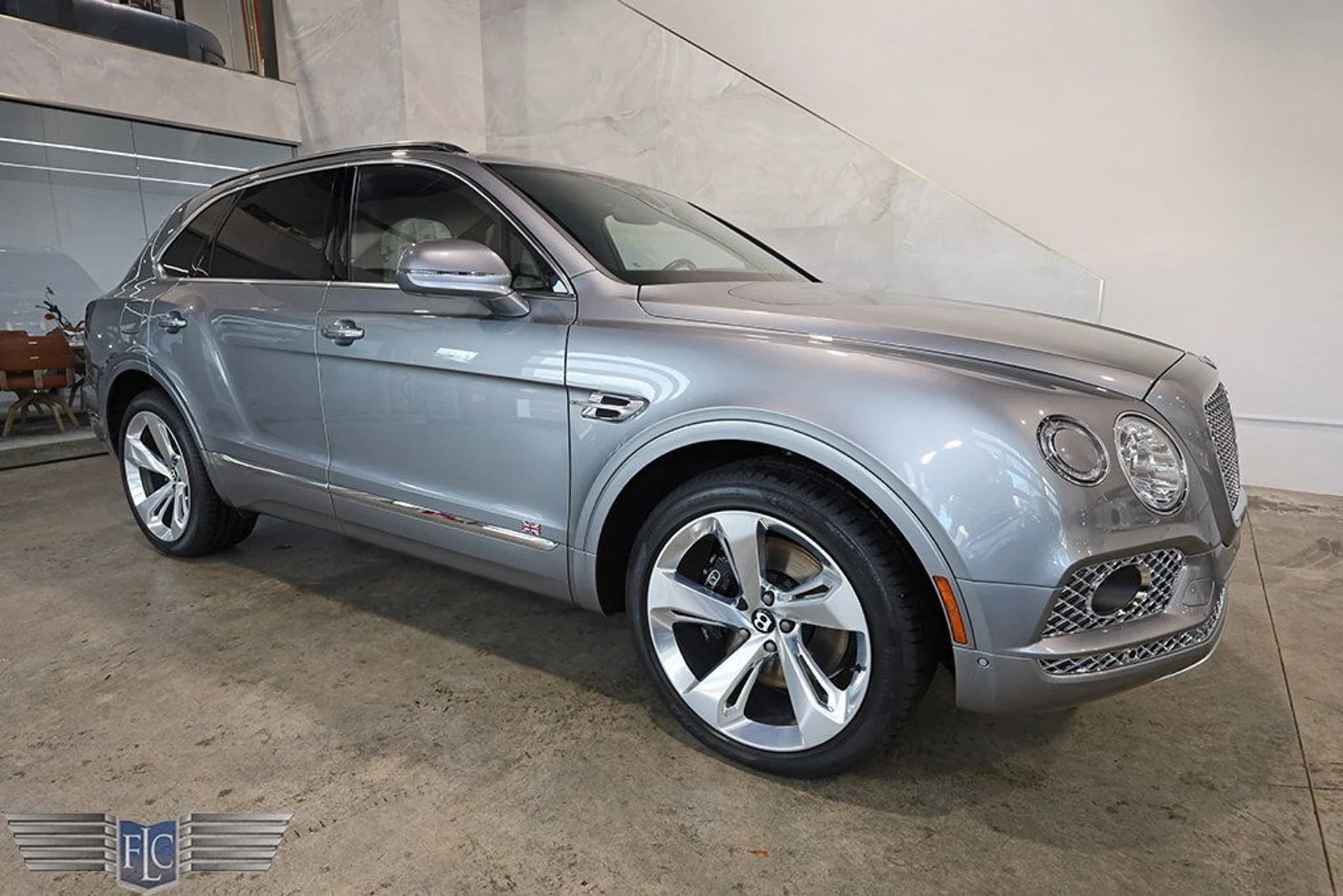mph000_4035821055_used_2018_bentley_bentayga_onyxeditionawd_9689_22935440_1_1024_af8d1f66a5