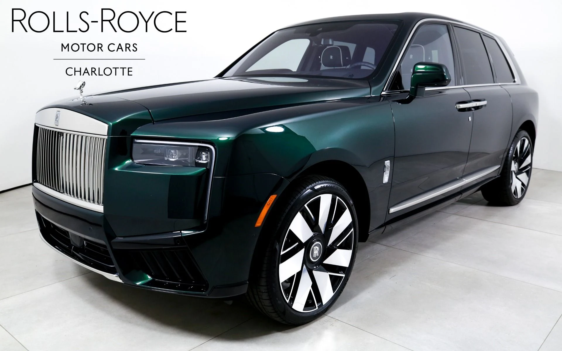 mph000_4038551907_Used_2026_Rolls_Royce_Cullinan_1782492923_d1b8ceeda8