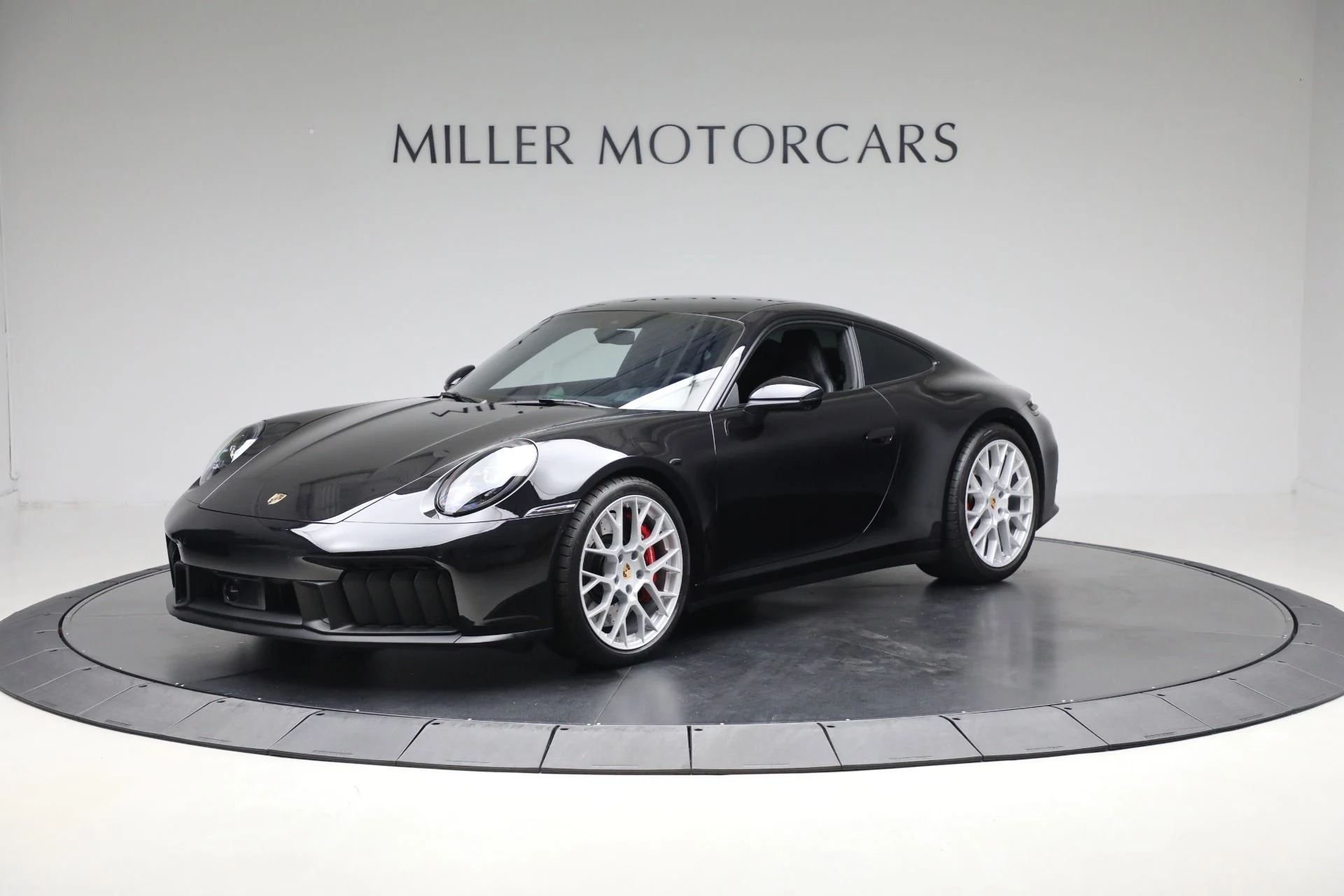 mph000_4057254702_Used_2025_Porsche_911_Carrera_GTS_45d5071db9