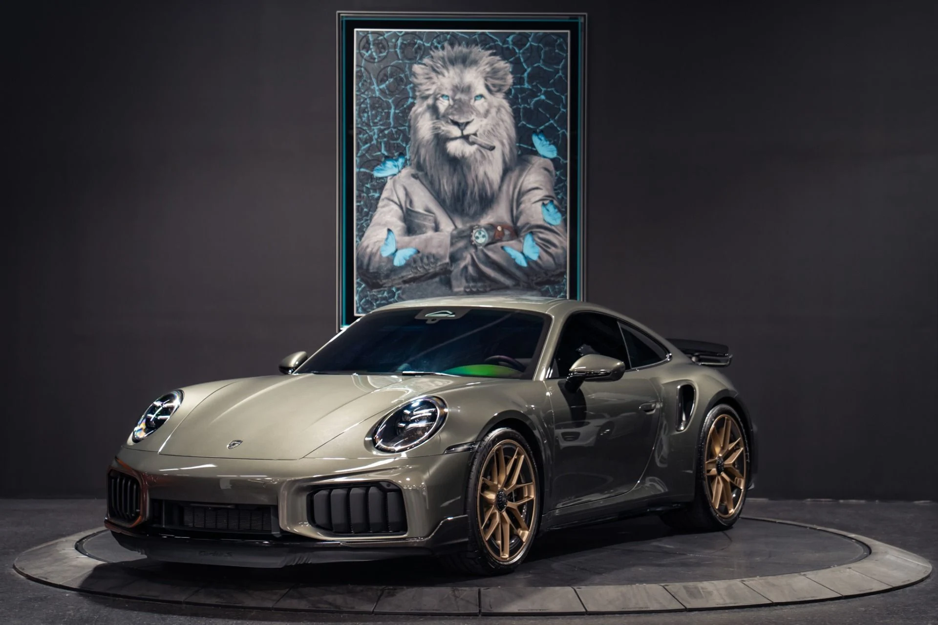mph000_4096819005_Used_2026_Porsche_911_Turbo_S_Carbon_Interior_Exterior_Pack_1785948414_8df4b508c7