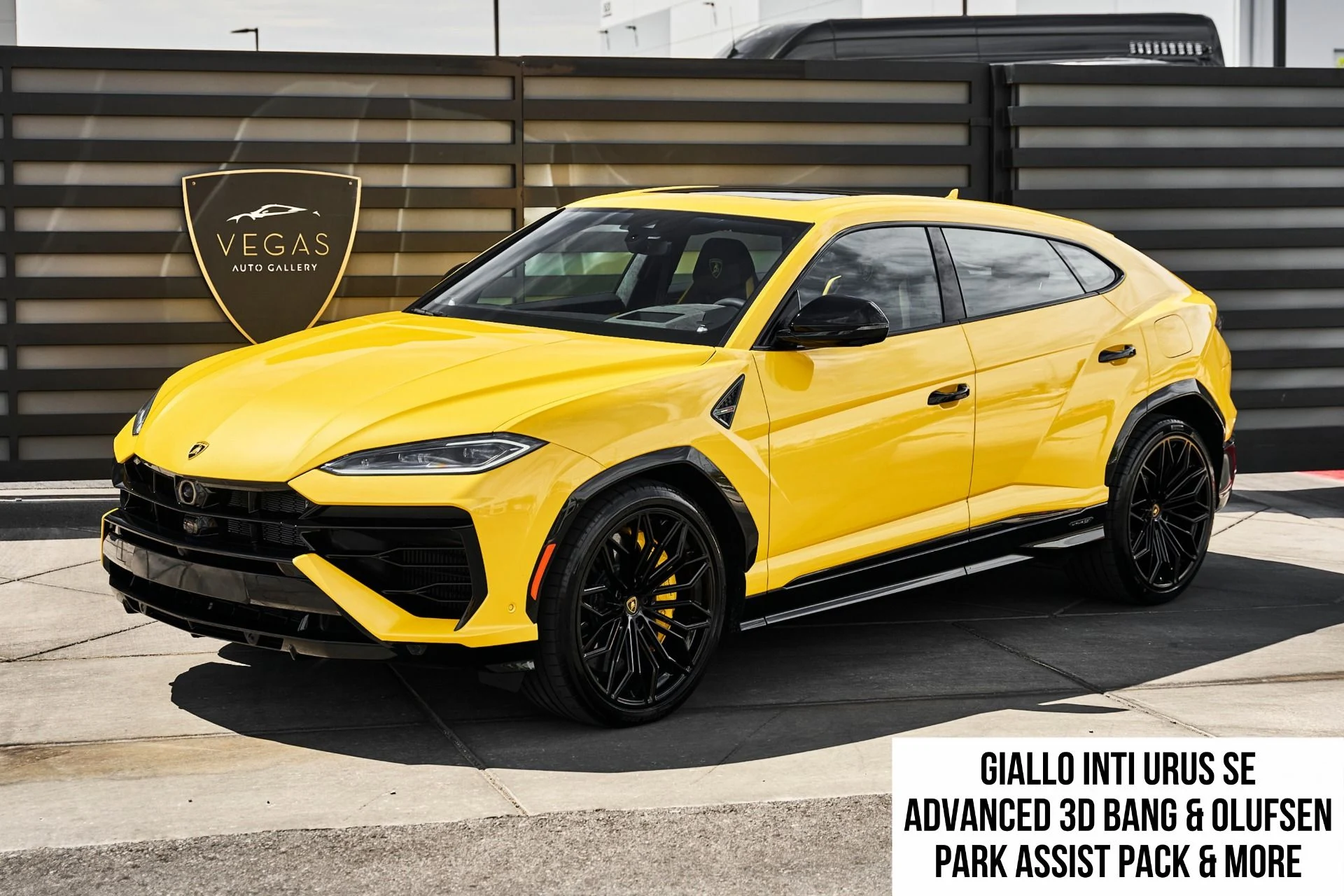 mph000_4127166212_Used_2025_Lamborghini_Urus_SE_1788049808_80d7d53d90