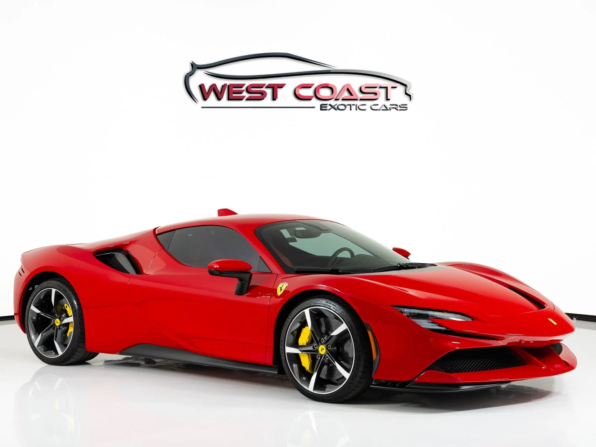 mph000_4185563476_Used_2023_Ferrari_SF_90_Stradale_1755717820_e5062c7f5f