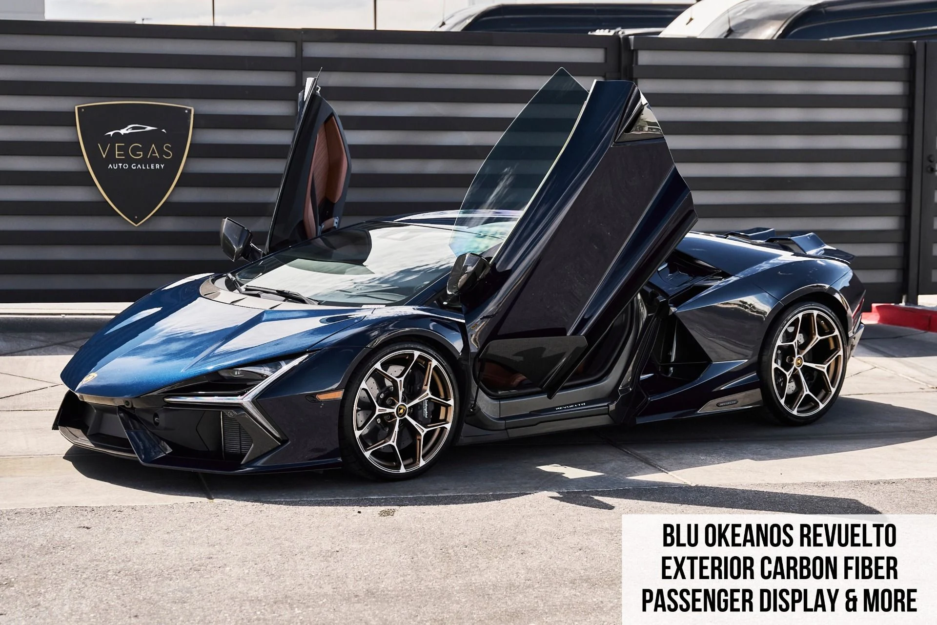 mph000_4204546103_Used_2025_Lamborghini_Revuelto_Base_1777078045_270cbaa68d