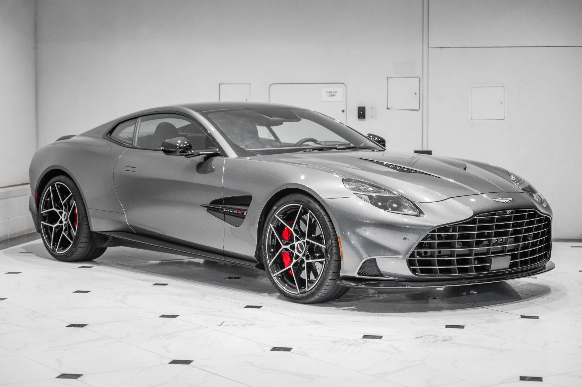 mph000_4230601867_New_2027_ASTON_MARTIN_VANQUISH_1787330062_1f300b2493
