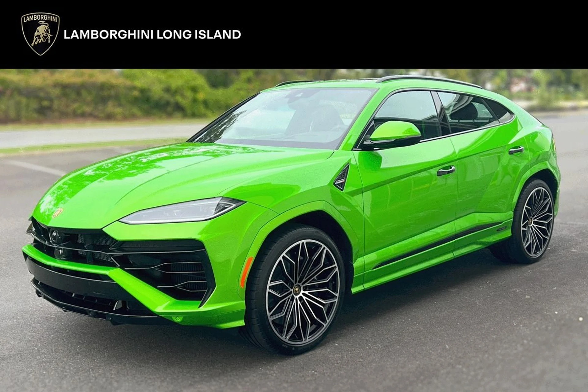 mph000_4262625619_Used_2025_Lamborghini_Urus_SE_1769869338_23d727964c