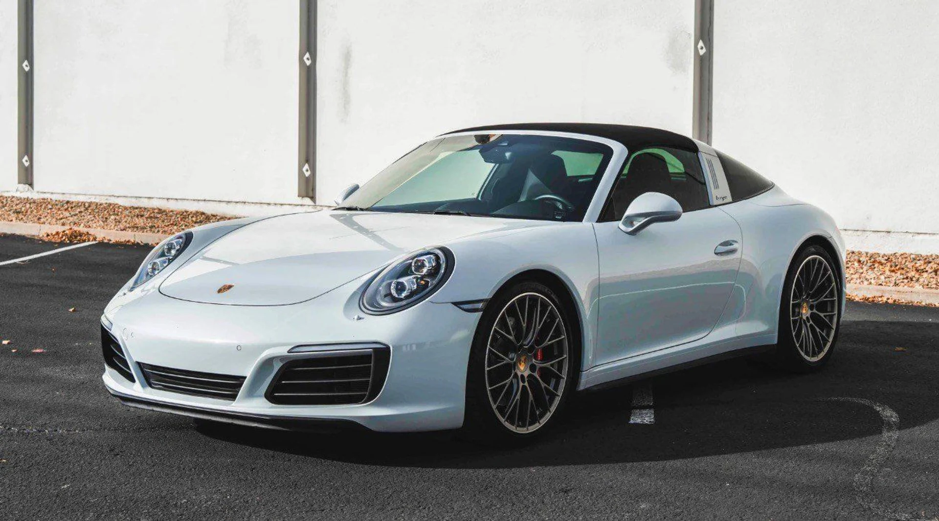 mph000_427574760_0cbb51deb1fc76d202093cfd75a4d2b6x_0898680c1c