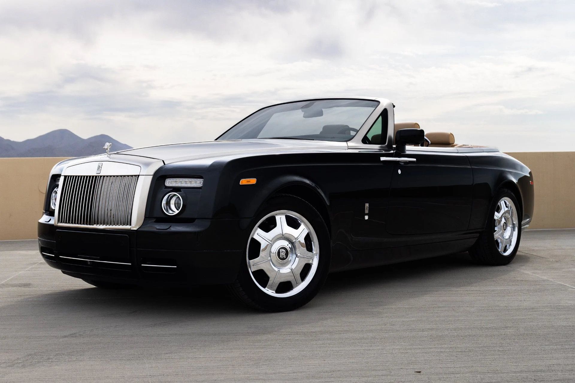 mph000_4282909707_Used_2009_Rolls_Royce_Phantom_Drophead_Coupe_1775064138_d89a96b272