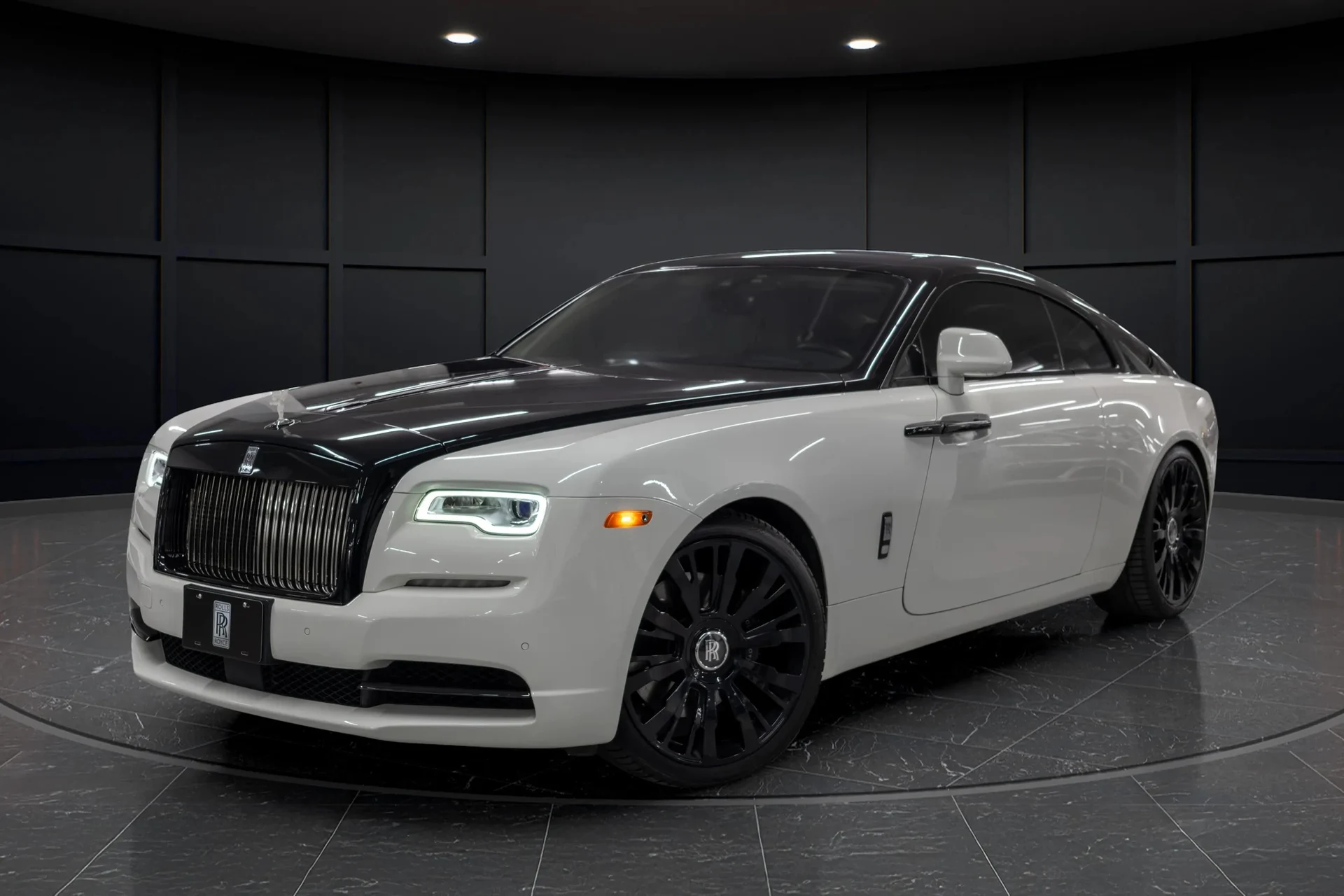 mph000_4294371798_486d0ac8_454b_4da5_93aa_f728dc713439_201720_Rolls_Royce20_Wraith2028_SCA_665_C56_HUX_8653929_1_c6c9c75c04