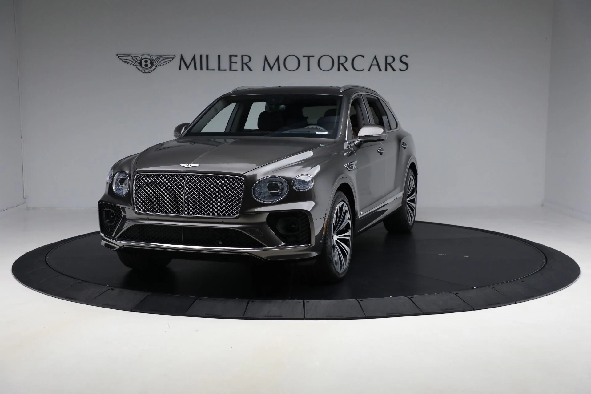 mph000_439578132_Used_2021_Bentley_Bentayga_First_Edition_V8_1760803209_a9b709995c