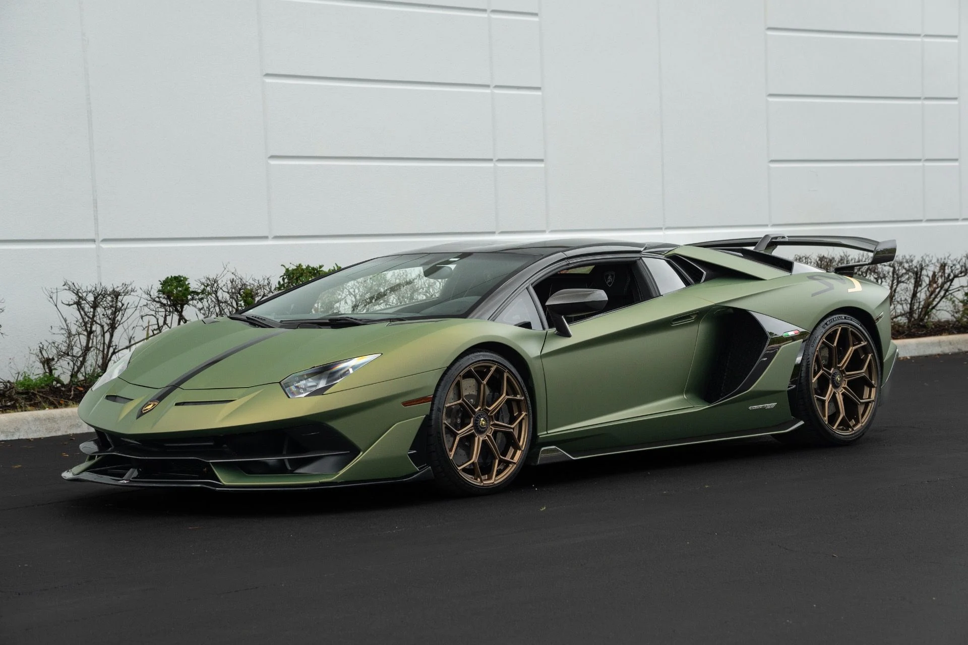 mph000_439958754_Used_2021_Lamborghini_Aventador_LP_770_4_SVJ_Roadster_1773714572_371548409b
