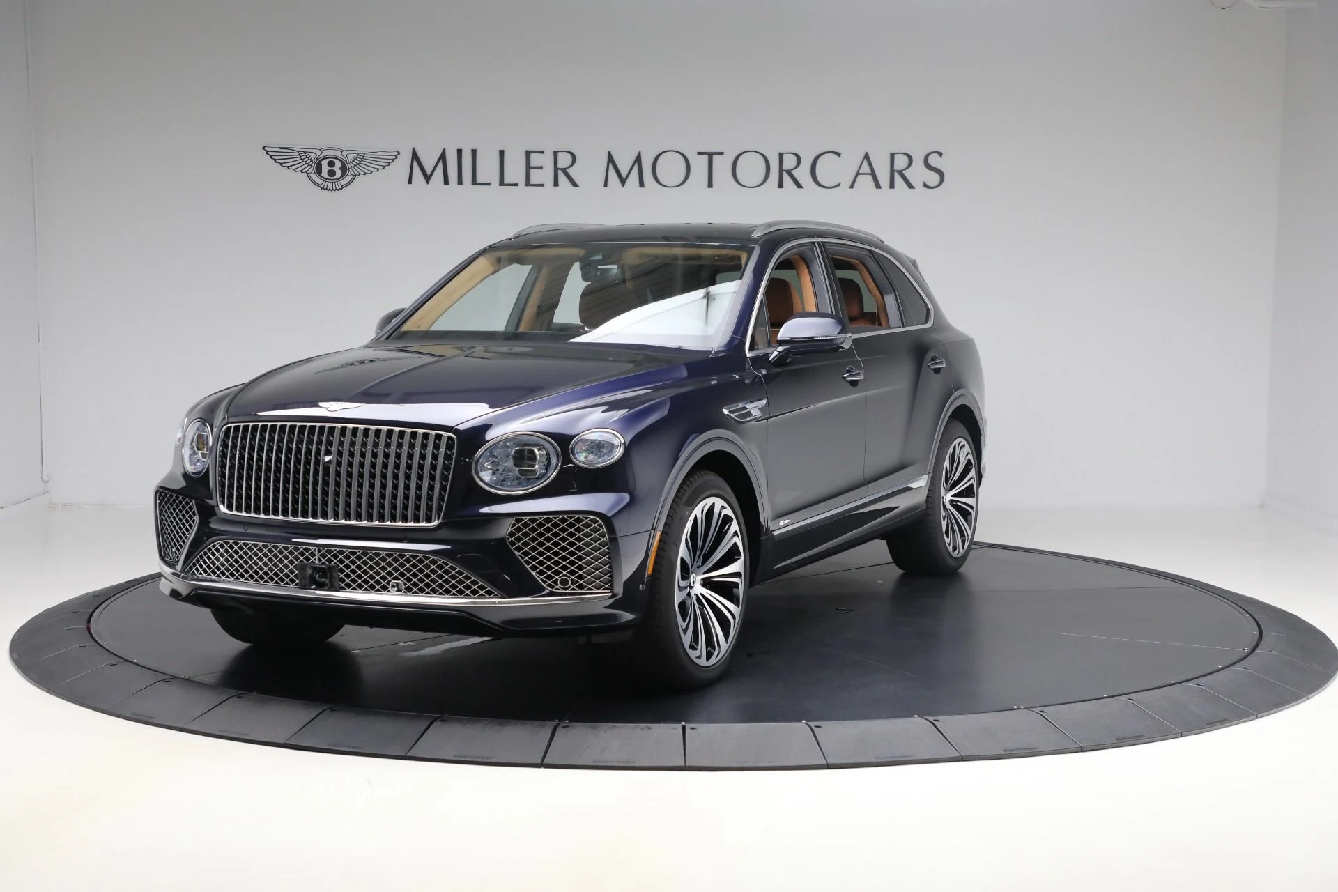 mph000_443889576_New_2025_Bentley_Bentayga_Azure_V8_1762363264_dcd20a9692
