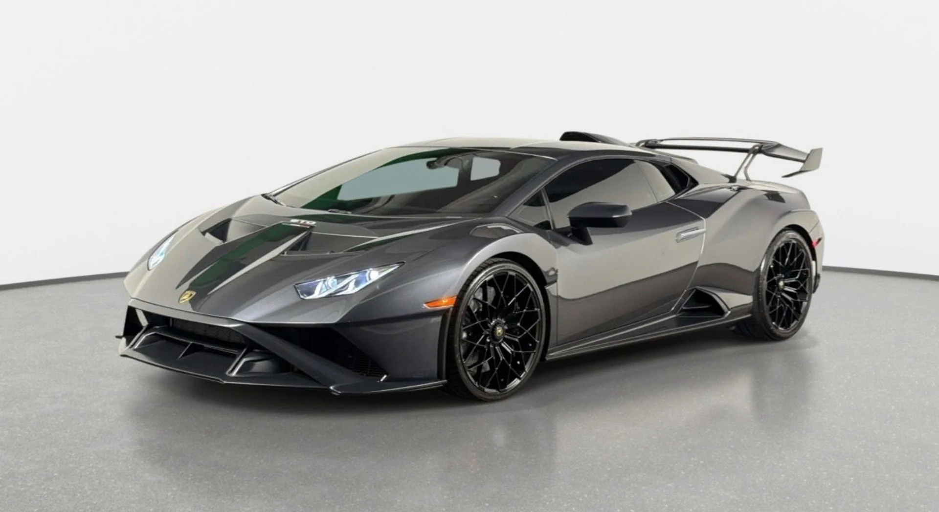 mph000_446137431_13524_main_l_ae7218597a