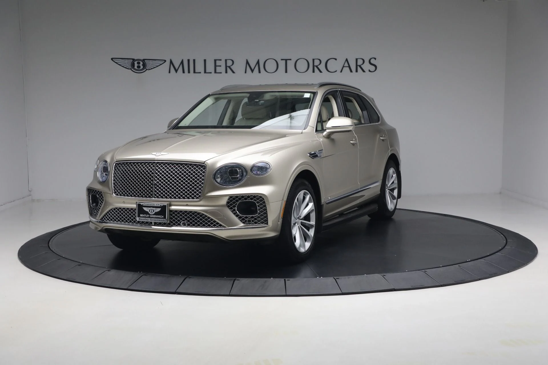 mph000_469915287_Used_2021_Bentley_Bentayga_V8_1780783482_7a4058b29b