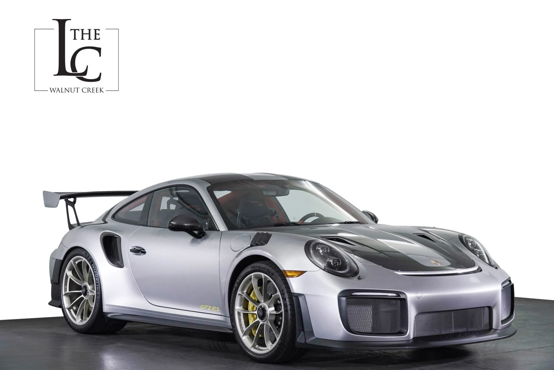 mph000_476028044_Used_2018_Porsche_911_GT_2_RS_1779312801_a90bd1b0ba