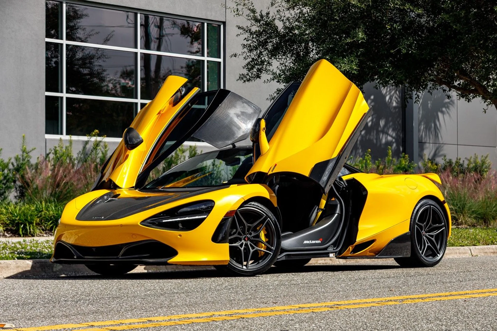 mph000_477624948_171_main_l_cc8a57cecf