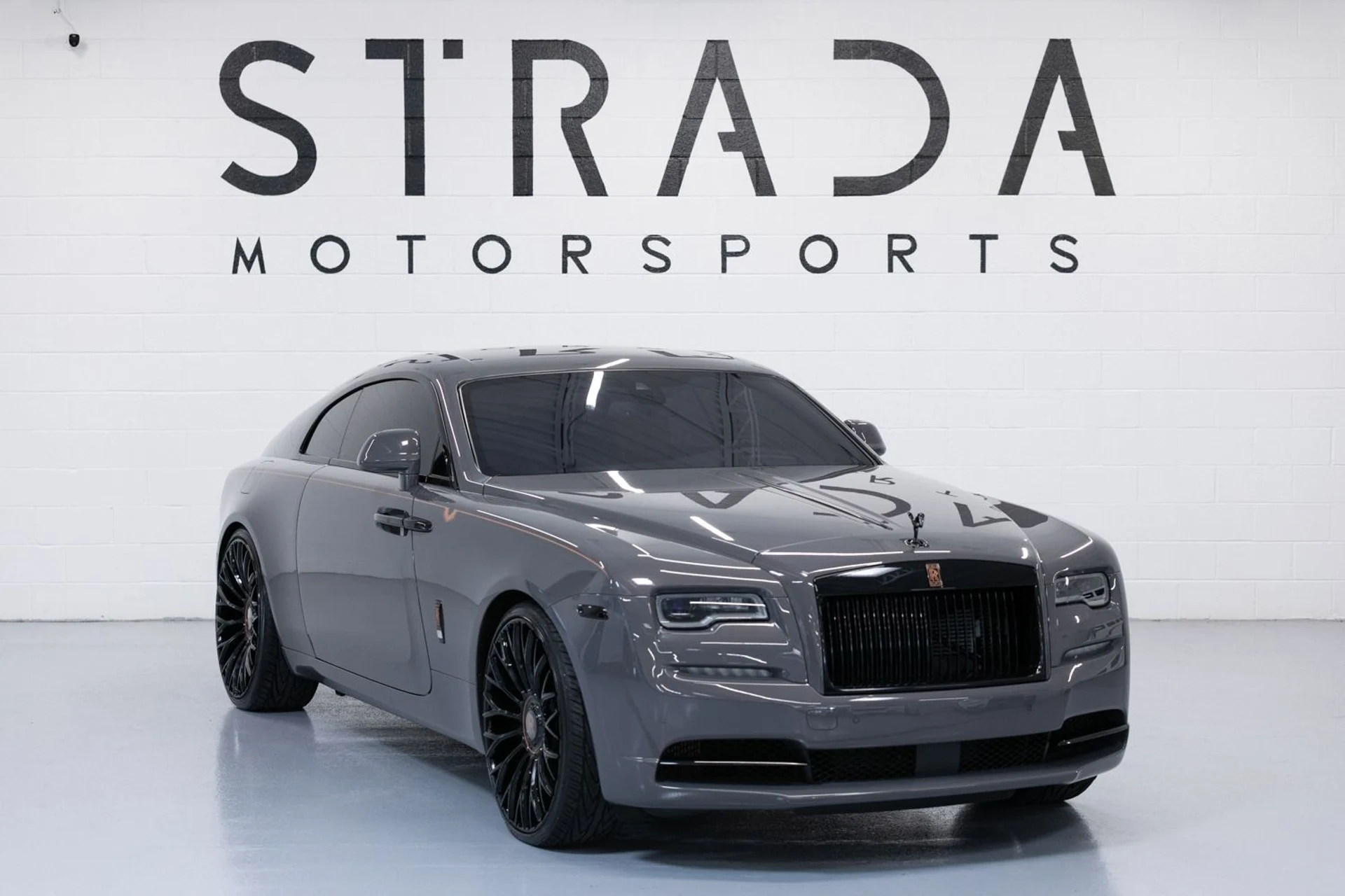 mph000_478963455_Used_2018_Rolls_Royce_Wraith_Luminary_Collection_1708563018_b1243a6010