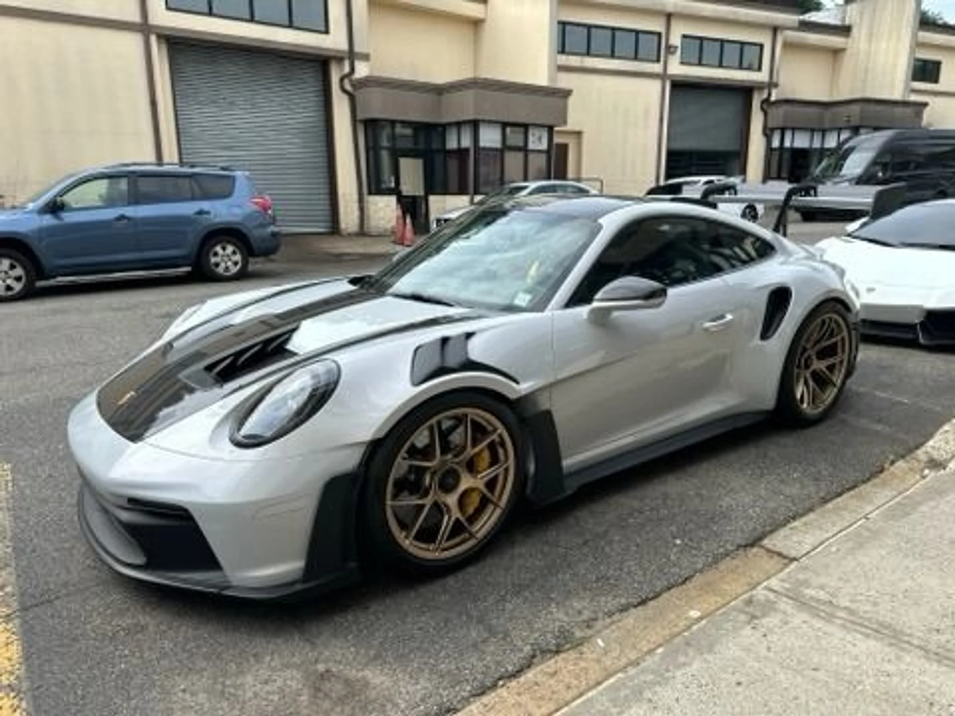 mph000_485765083_Used_2024_Porsche_911_GT_3_RS_1759273196_903e5a8754
