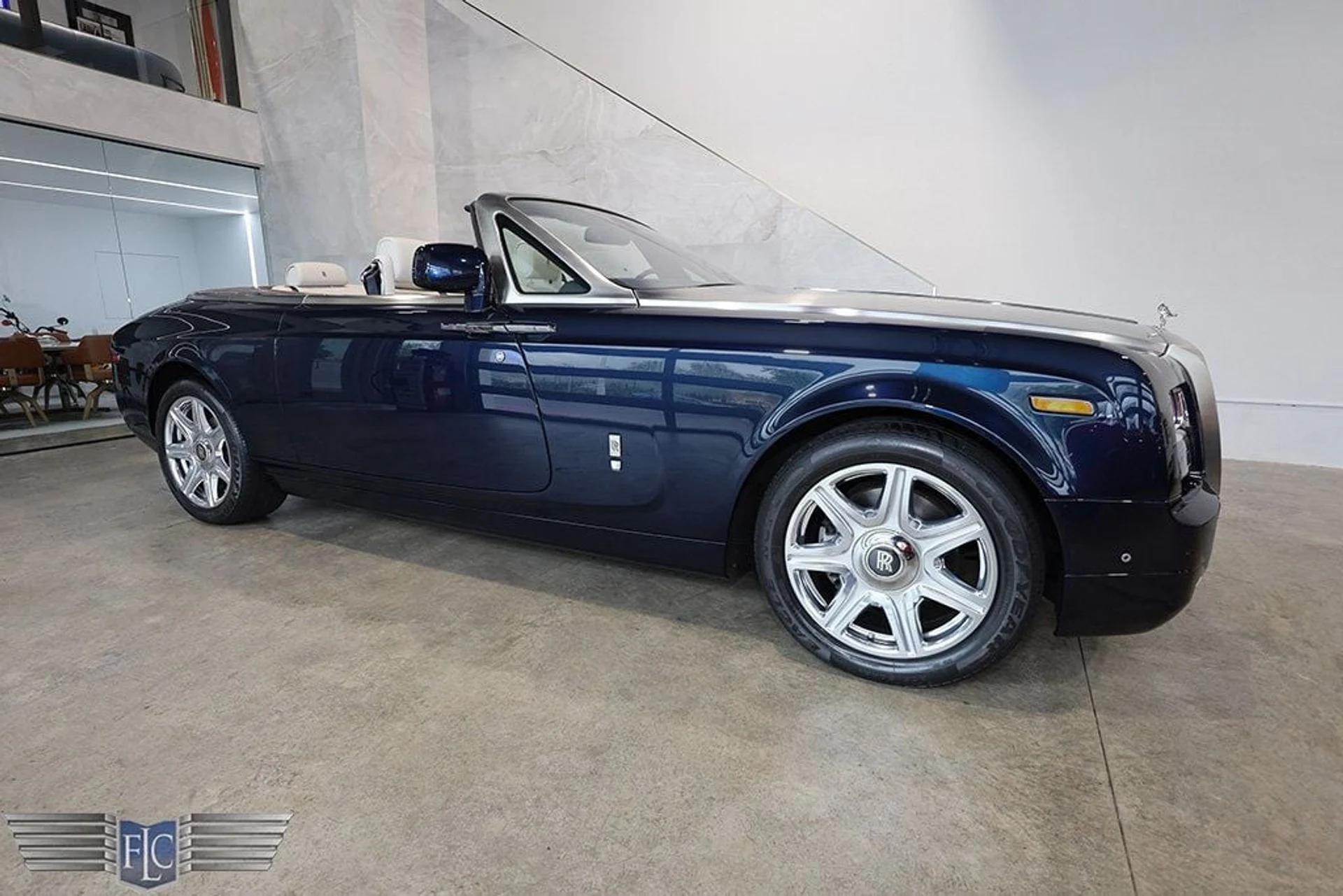 mph000_495597429_used_2013_rolls_royce_phantom_coupe_2drdrophead_9689_22930572_1_1024_731036a54a