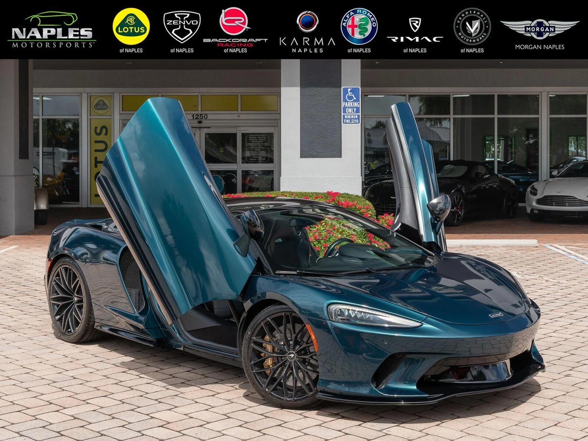 mph000_504307427_Used_2023_Mc_Laren_GT_Coupe_1784041244_392d0eaed3