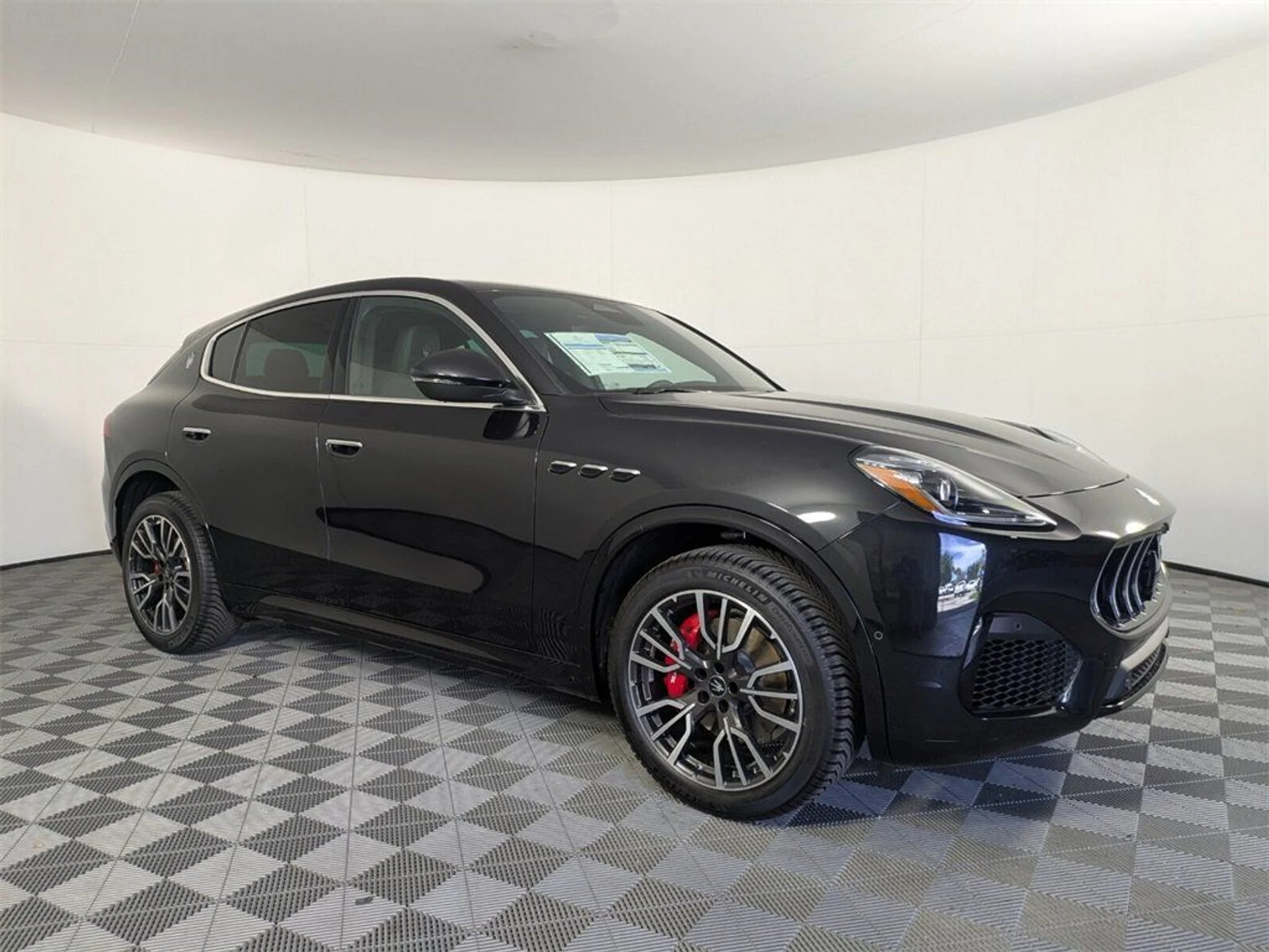 mph000_518067364_917d76b9e0b5ca556b5d5b6ed83063ed_9ac87f9ef4