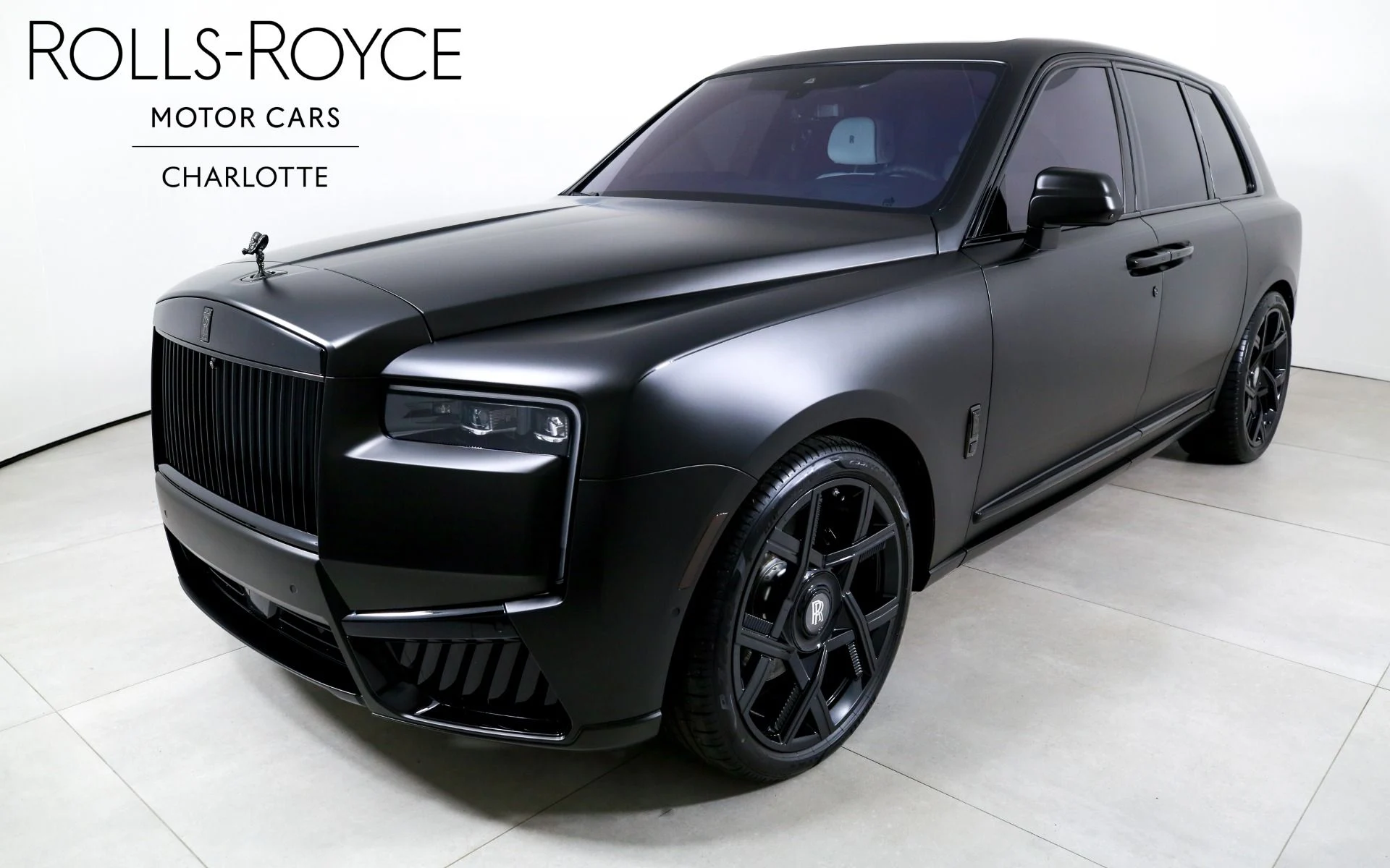 mph000_539865689_Used_2025_Rolls_Royce_Black_Badge_Cullinan_1769527140_af055c8dca