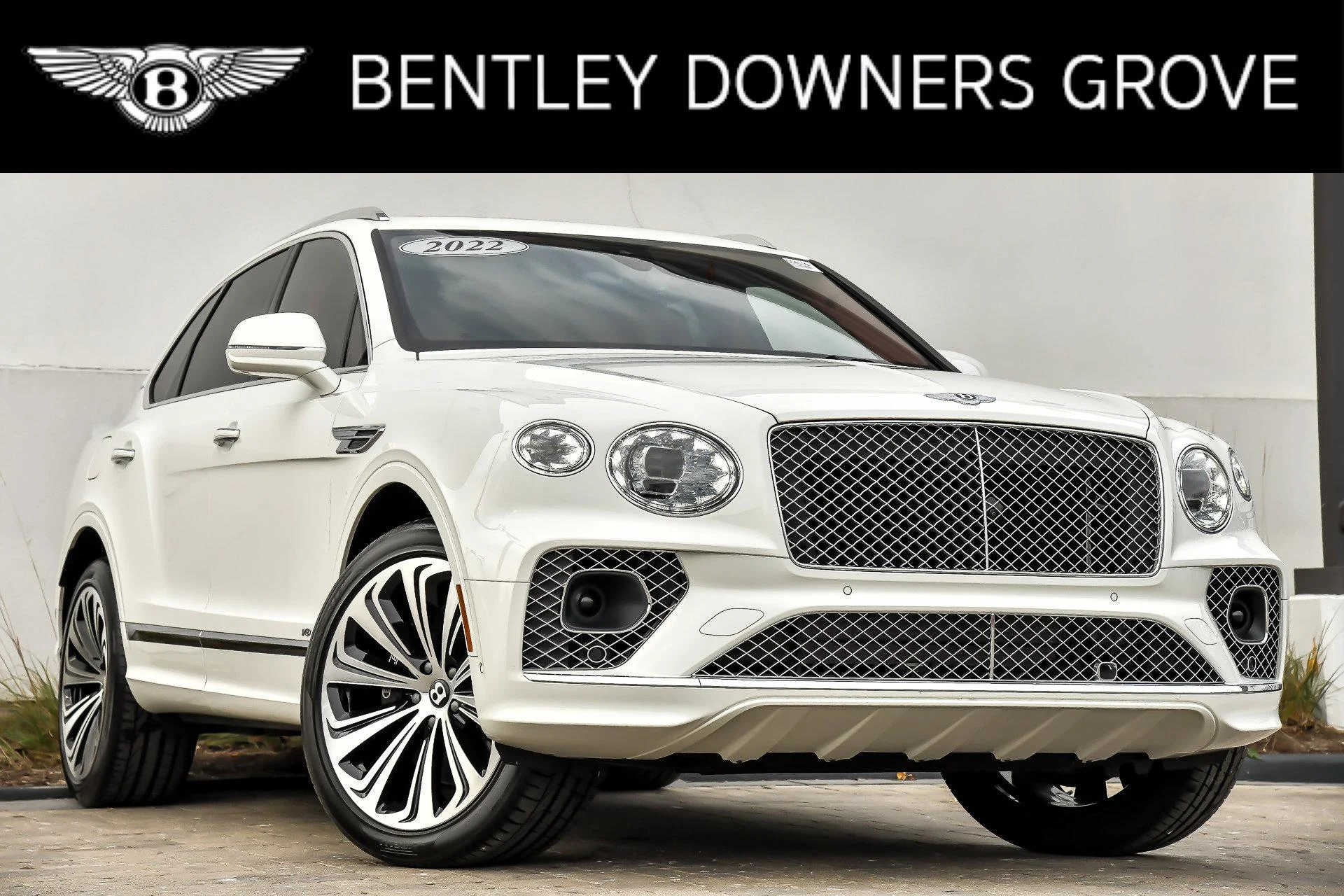 mph000_556767080_Used_2022_Bentley_Bentayga_V8_1754381230_9c6fe85be7