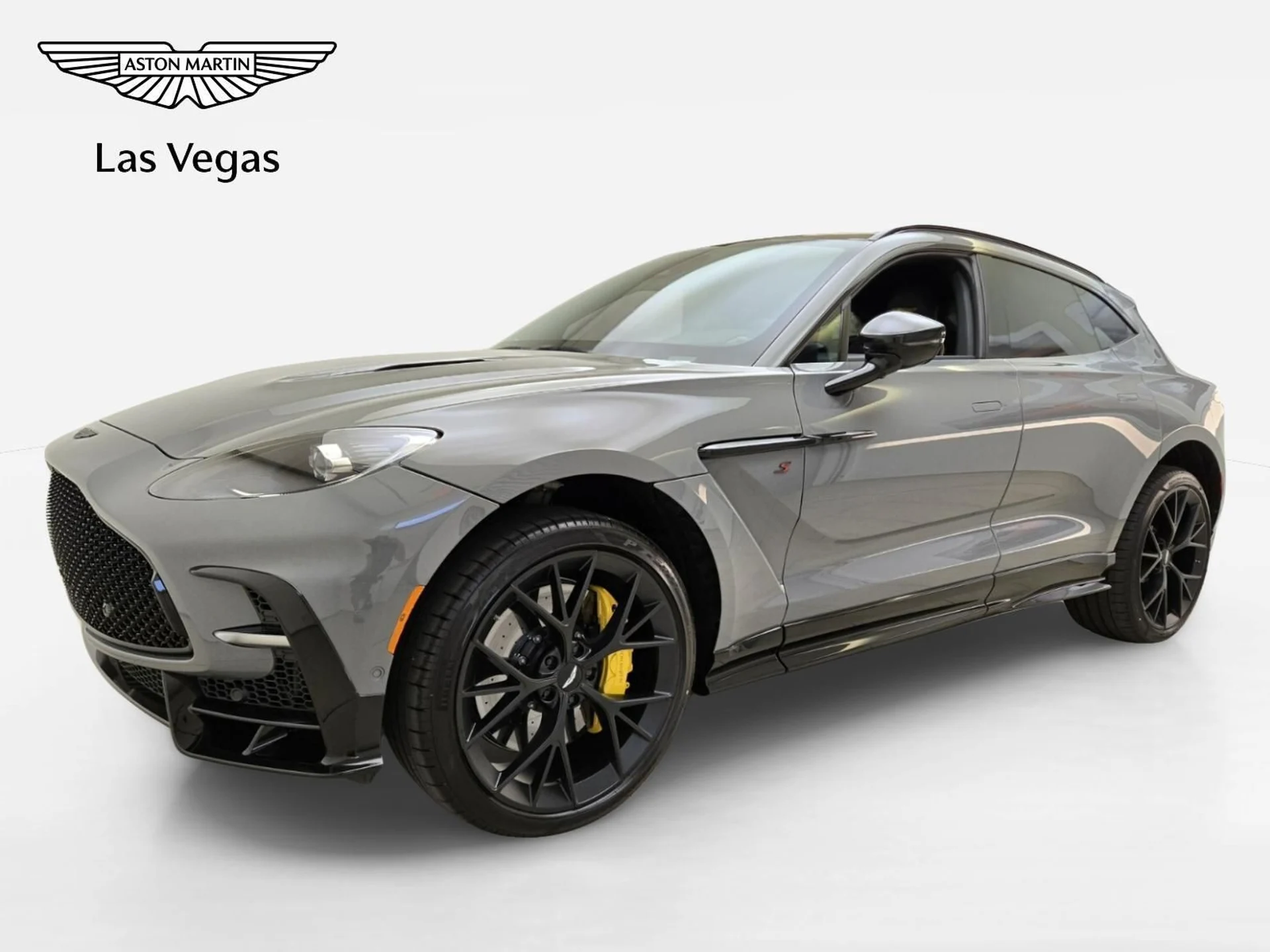 mph000_561445930_New_2026_Aston_Martin_DBX_S_1782364671_ff76eae6d4