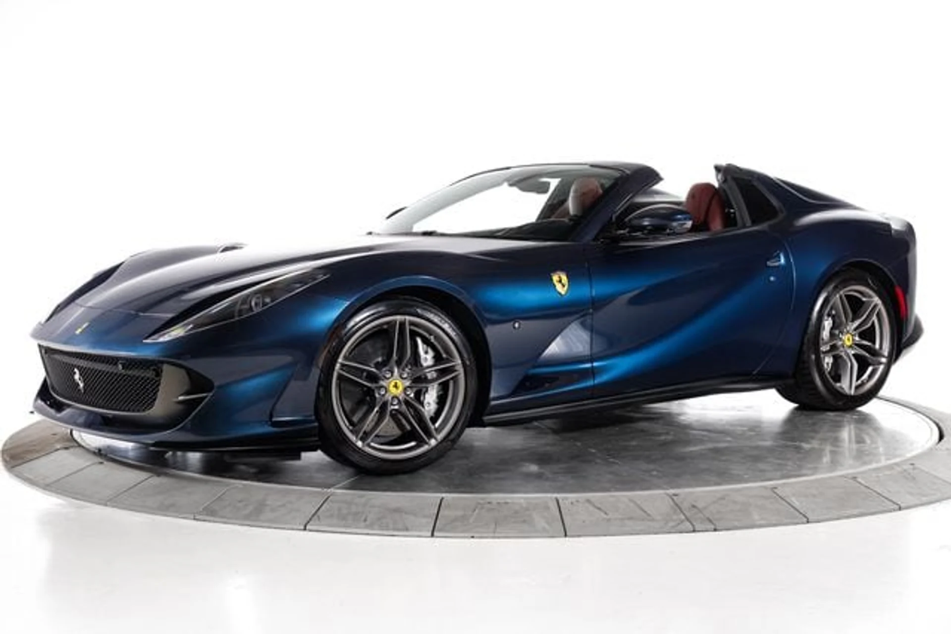 mph000_563433637_bbe3de17e0950534870eae57b2754dd1x_5a7cb93a25