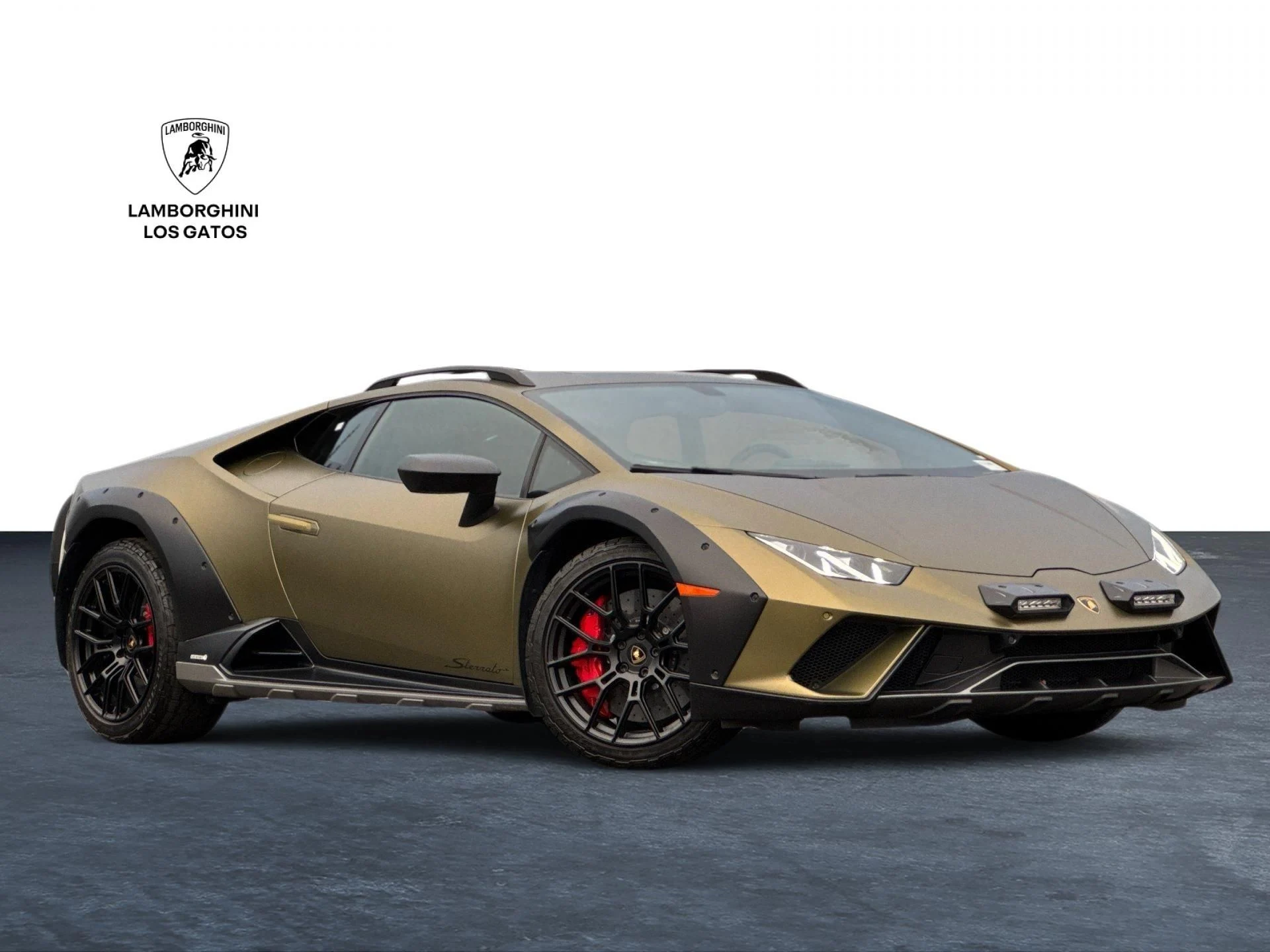 mph000_571785138_Used_2024_Lamborghini_Huracan_Sterrato_Selezione_CPO_1769008630_a37012eead